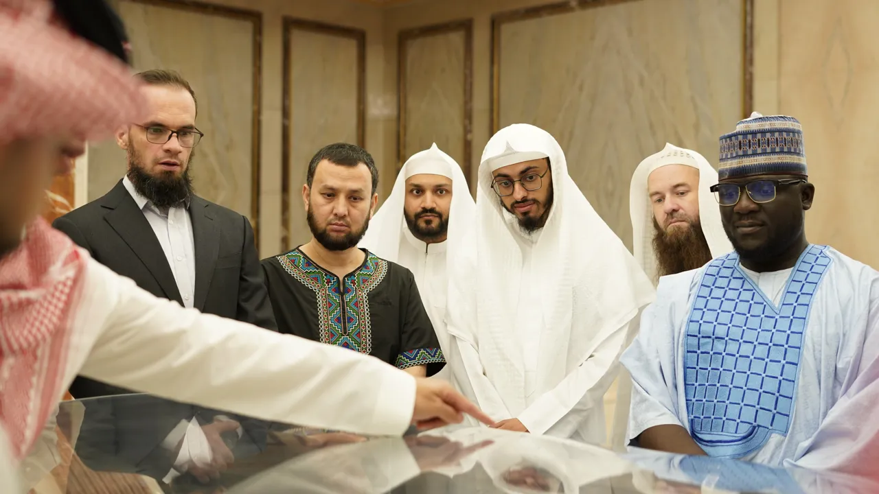 زيارة مجلس الشورى يوم الثلاثاء 08-ربيع الآخر-1447 ه - 4