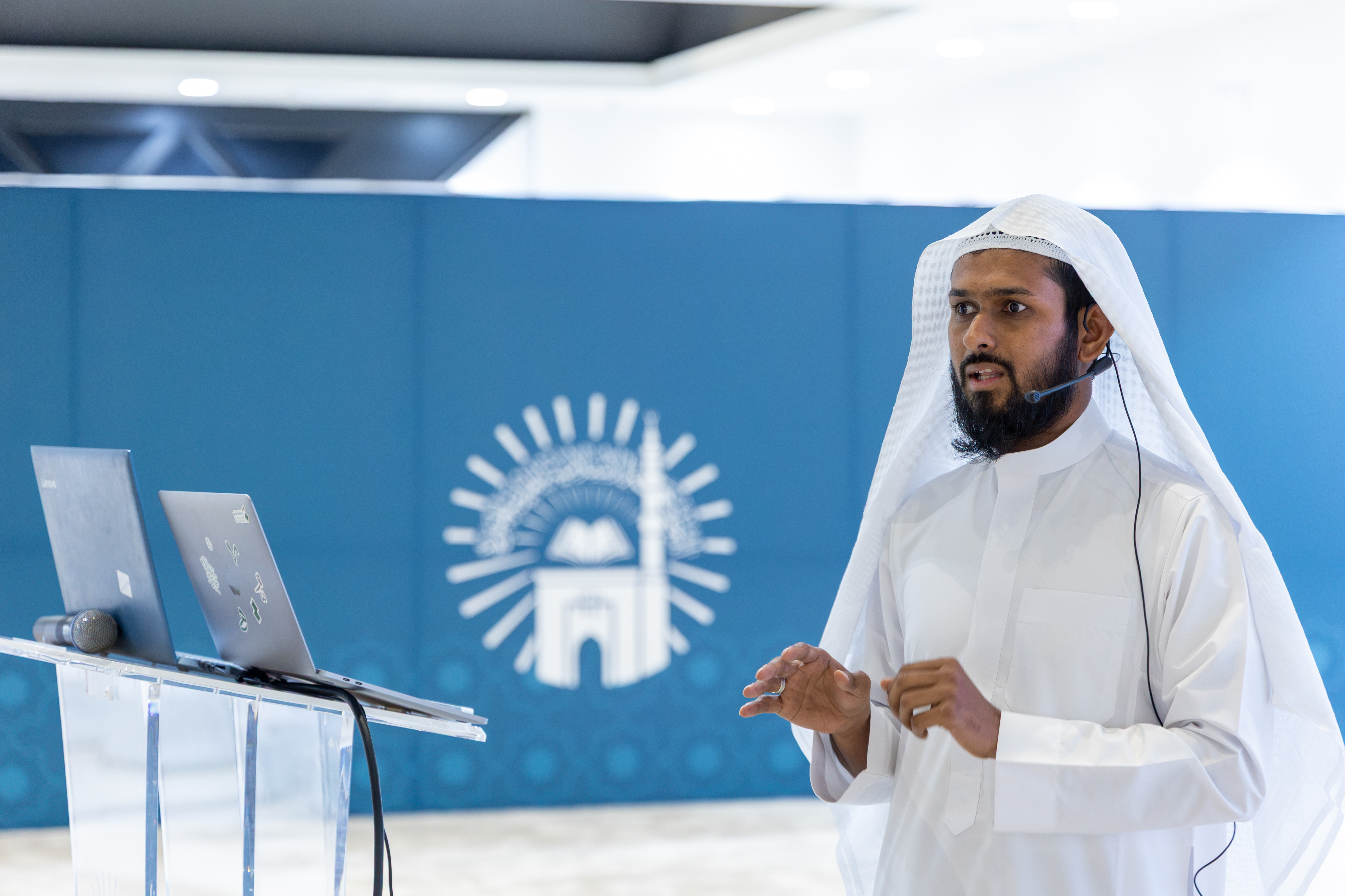 13 مشروعًا تنمويًا أمام لجنة التحكيم.. أفكار طلاب الجامعة الإسلامية تمتد إلى 9 دول - 28