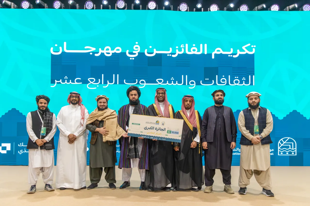 الجامعة الإسلامية تختتم فعاليات مهرجان "الثقافات والشعوب" في نسخته الـ 14 - 7