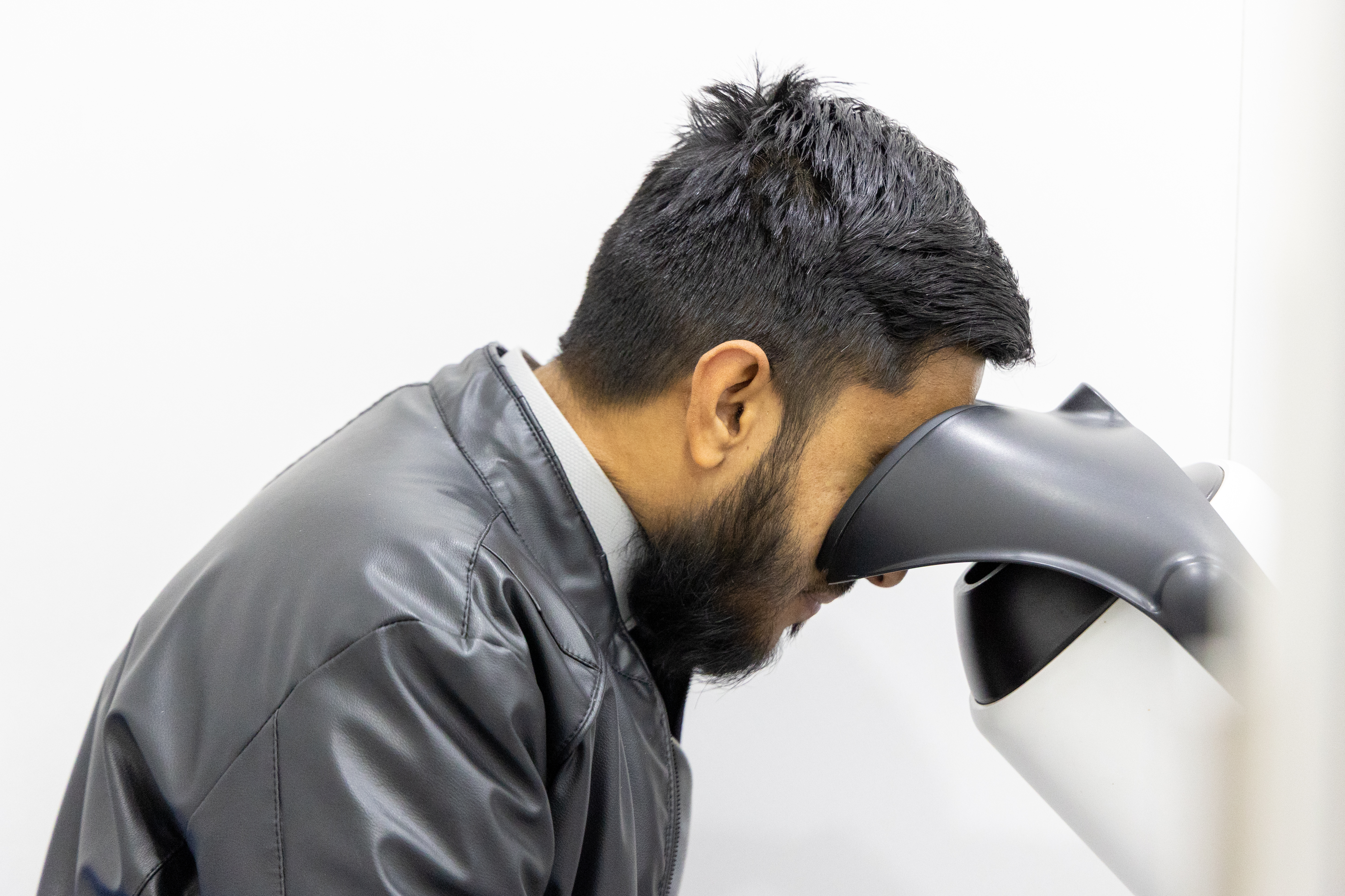 الجامعة الإسلامية تقيم مبادرة العيادة الطبية المتنقلة داخل الحرم الجامعي - 2