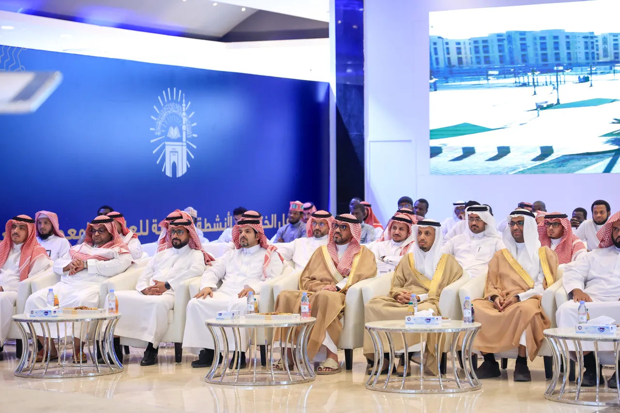 برعاية رئيس الجامعة الإسلامية.. حفل ختام الأنشطة الطلابية يشهد تكريمًا لروّاد التميز والإنجازات للعام الجامعي 1446هـ - 4