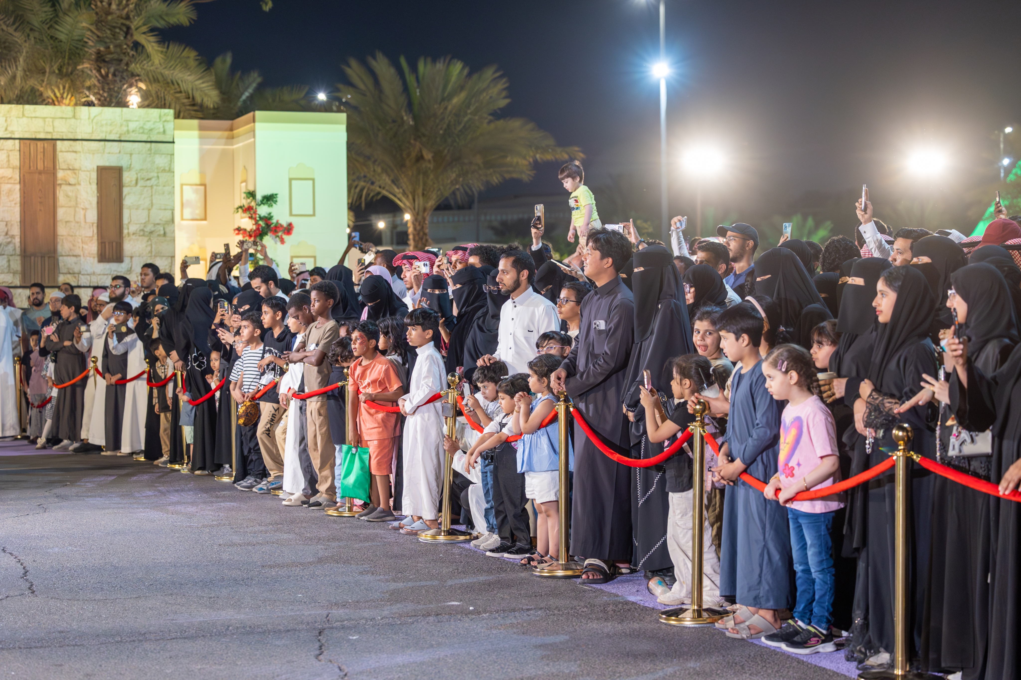 العرضة السعودية.. في مهرجان الثقافات والشعوب الثالث عشر - 2