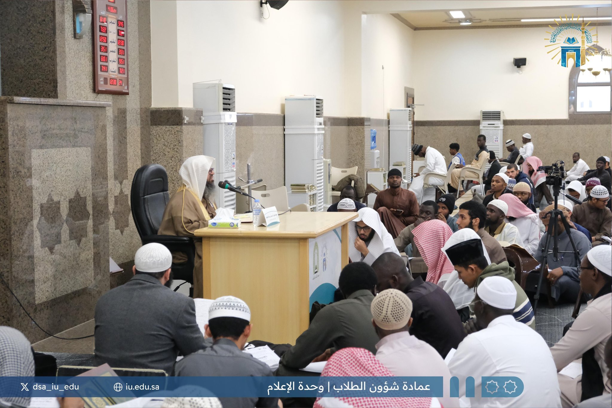 درس علمي بعنوان (تتمة شرح كتاب الاعتصام من صحيح البخاري) لفضيلة الشيخ: أ.د محمد بن بخيت الحجيلي ضمن برامج وحدة التوعية الفكرية بالتعاون مع عمادة شؤون الطلاب