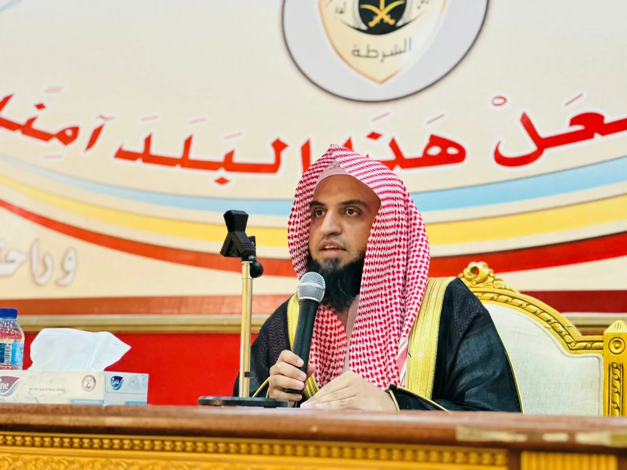 تنفيذ محاضرة بعنوان (التطرف ومنافاته لوسطية الاسلام ووسائل التضليل الفكري) قدمها فضيلة الدكتور عبد الله بن عبد الرحمن الرحيلي - 7