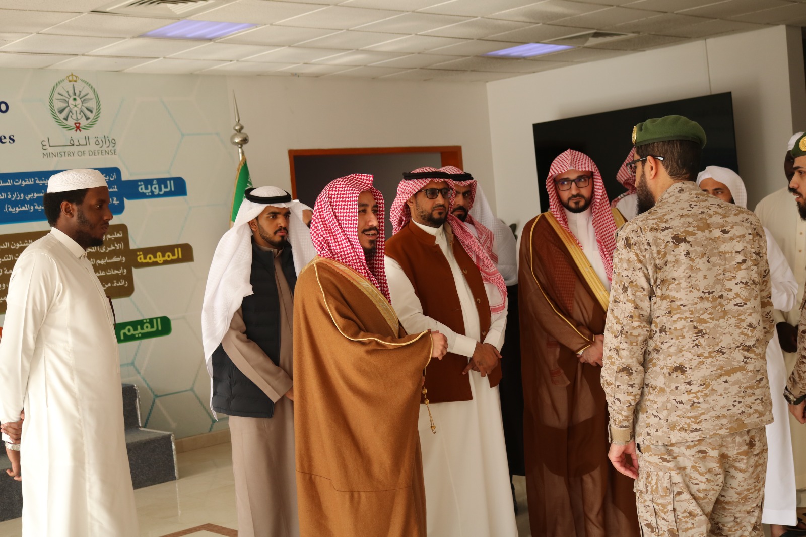 زيارة معهد الشؤون الدينية للقوات المسلحة يوم الأربعاء 09/شعبان/1447 ه - 5