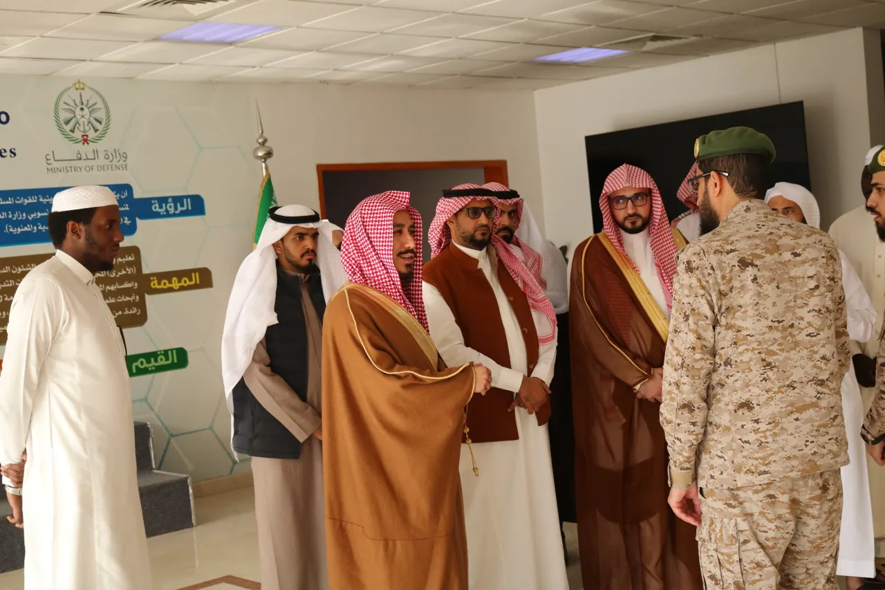 زيارة معهد الشؤون الدينية للقوات المسلحة يوم الأربعاء 09/شعبان/1447 ه - 5