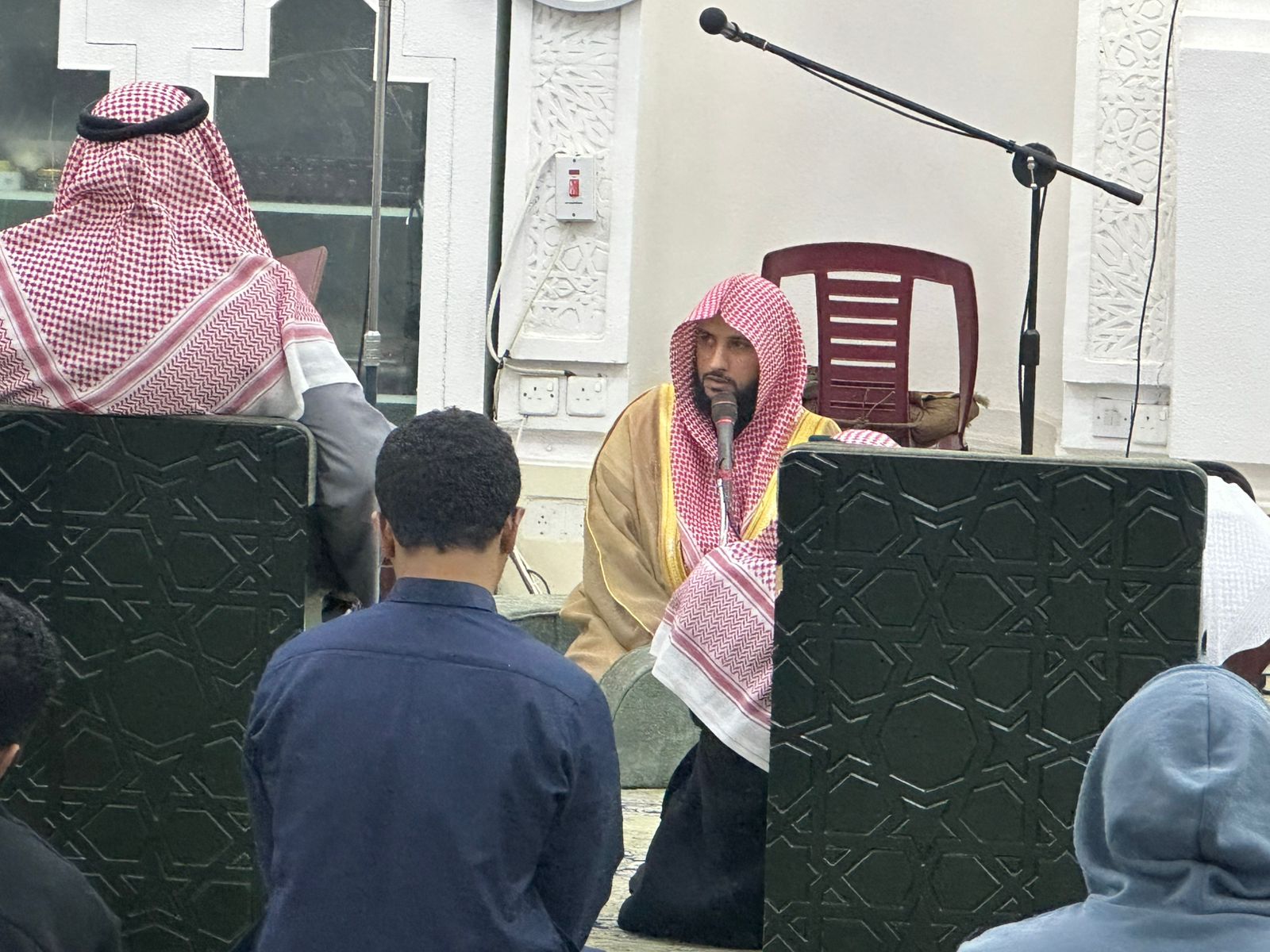 تنفيذ 10 محاضرات في البرنامج الدعوي لمحافظة العلا قدمها فضيلة الدكتور أحمد بن صابر الغامدي - 11