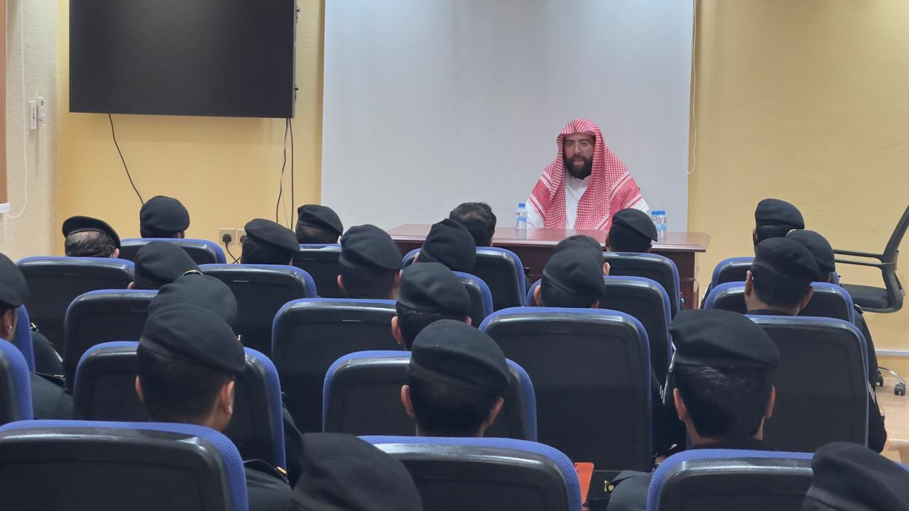 تنفيذ محاضرة بعنوان (تعزيز الولاء والانتماء للوطن) يوم الأربعاء 26-ذو القعدة-1447 ه، في إدارة دوريات الأمن - 8