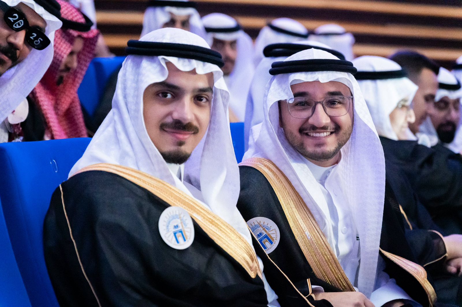 صور جماعية للخريجين