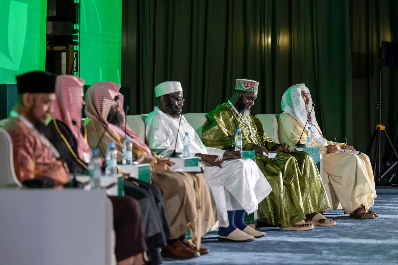 المؤتمر الدولي لجهود المملكة العربية السعودية في مواجهة الانحرافات الفكرية يناقش أثر العقيدة والفتوى وحماية القيم والتجربة السعودية في أول أيام المؤتمر - 4