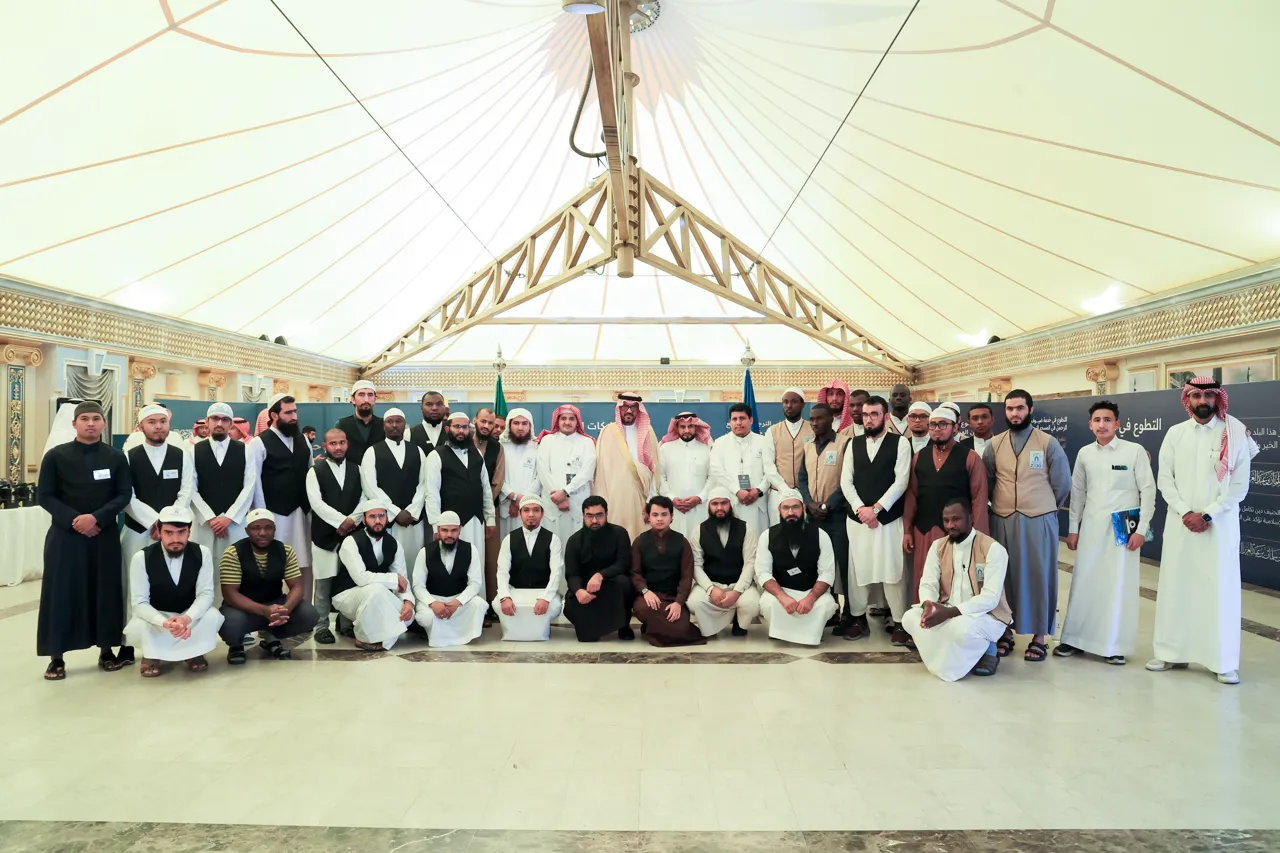 برعاية وحضور رئيس الجامعة الإسلامية الدكتور صالح بن على العقلا الجامعة الإسلامية تحتفي بـ " يوم التطوع السعودي والعالمي " . - 3