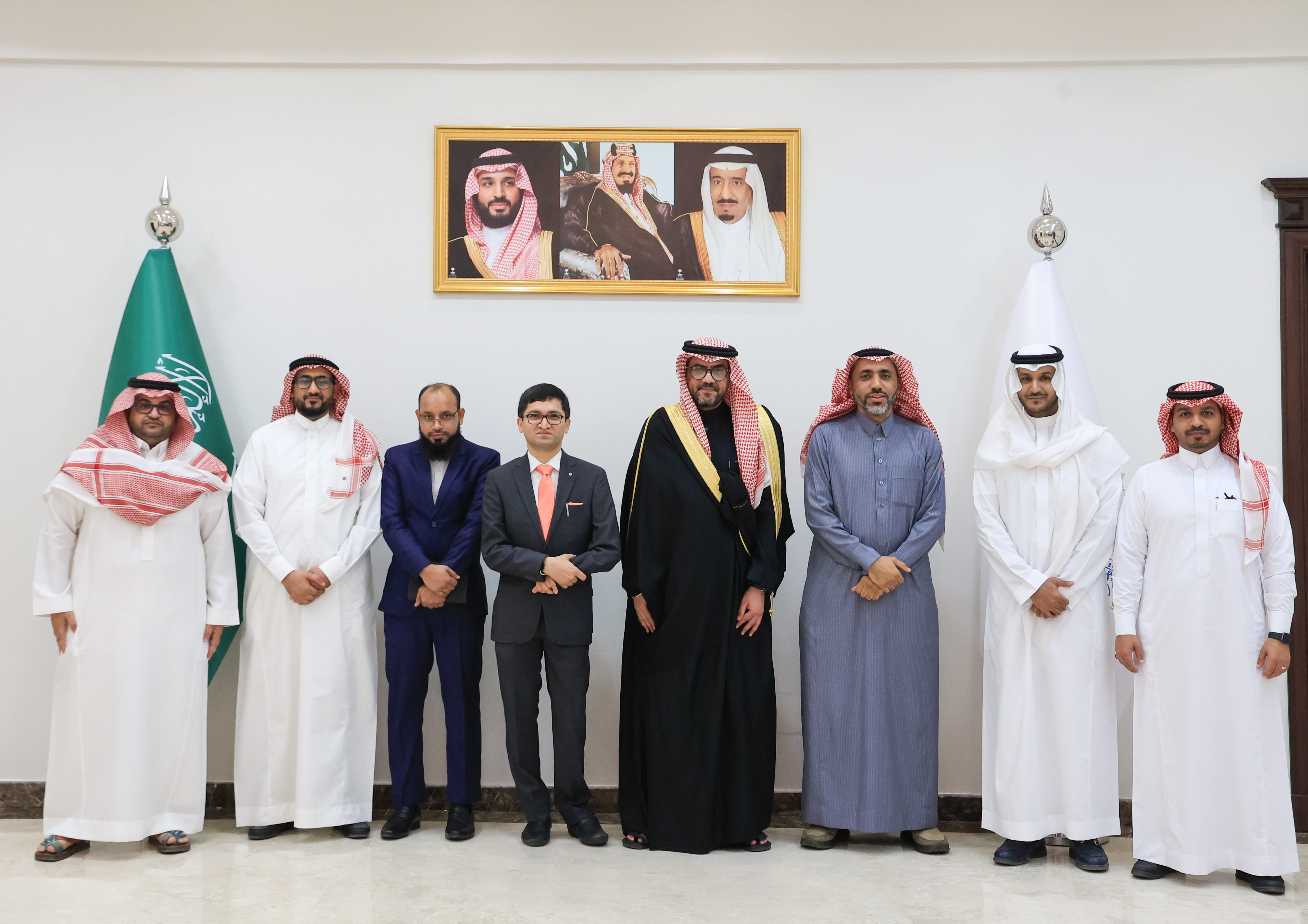 رئيس الجامعة الإسلامية يستقبل القنصل العام لجمهورية الهند. - 2