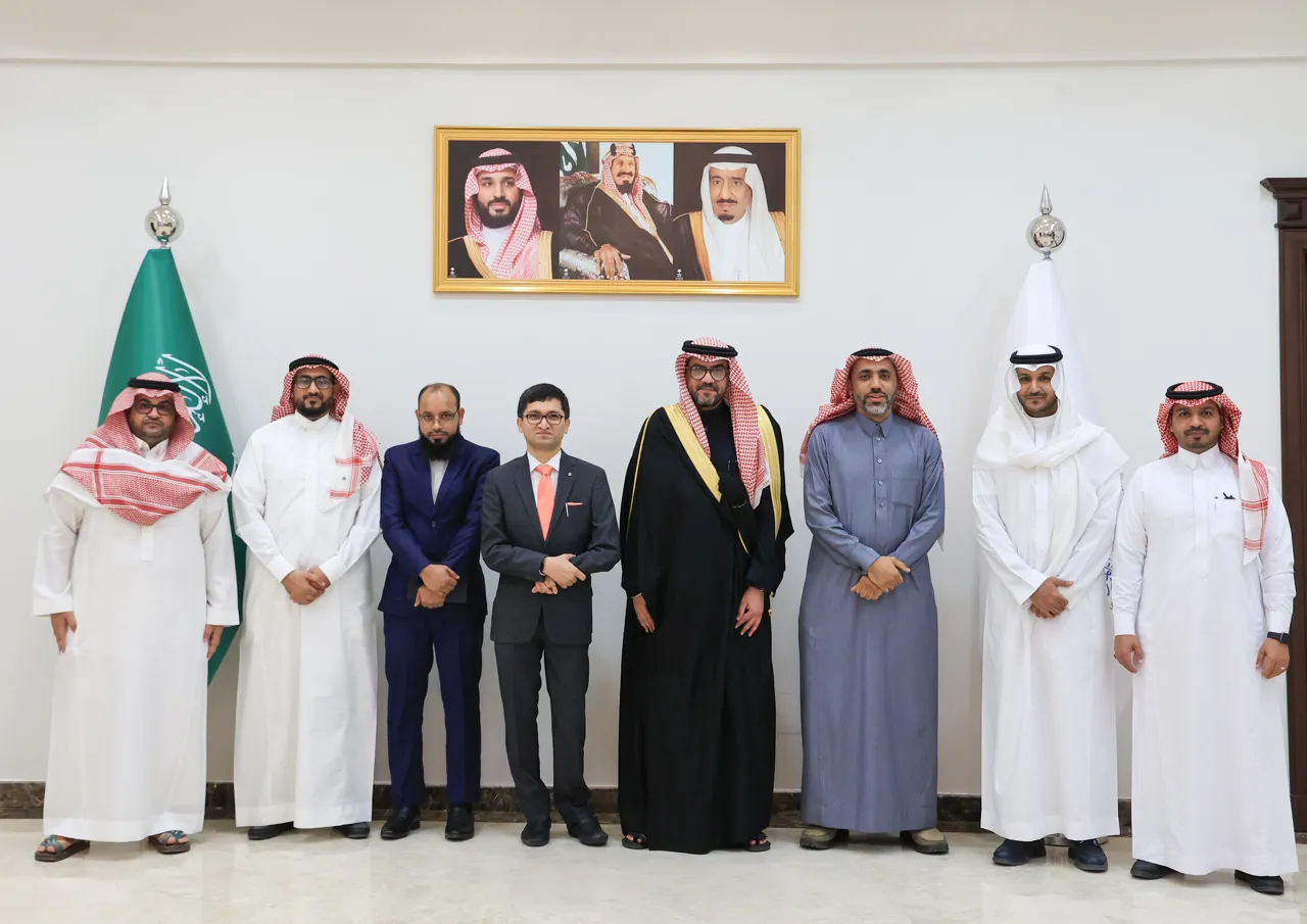 رئيس الجامعة الإسلامية يستقبل القنصل العام لجمهورية الهند. - 2