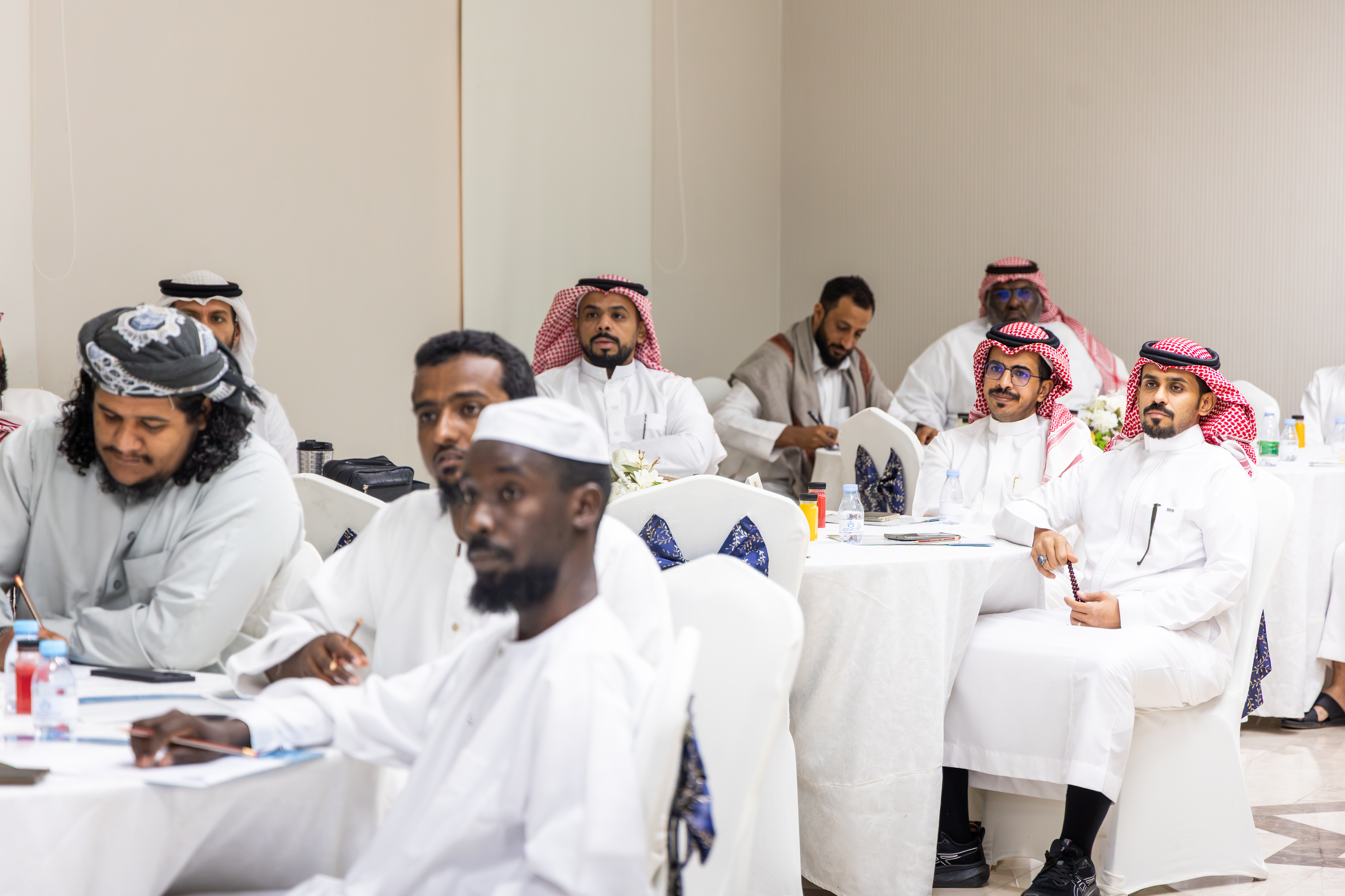 «سفير واعي» يدرّب منسوبي الجامعة الإسلامية على الإسعافات الأولية والتعامل مع الحالات الطارئة - 2