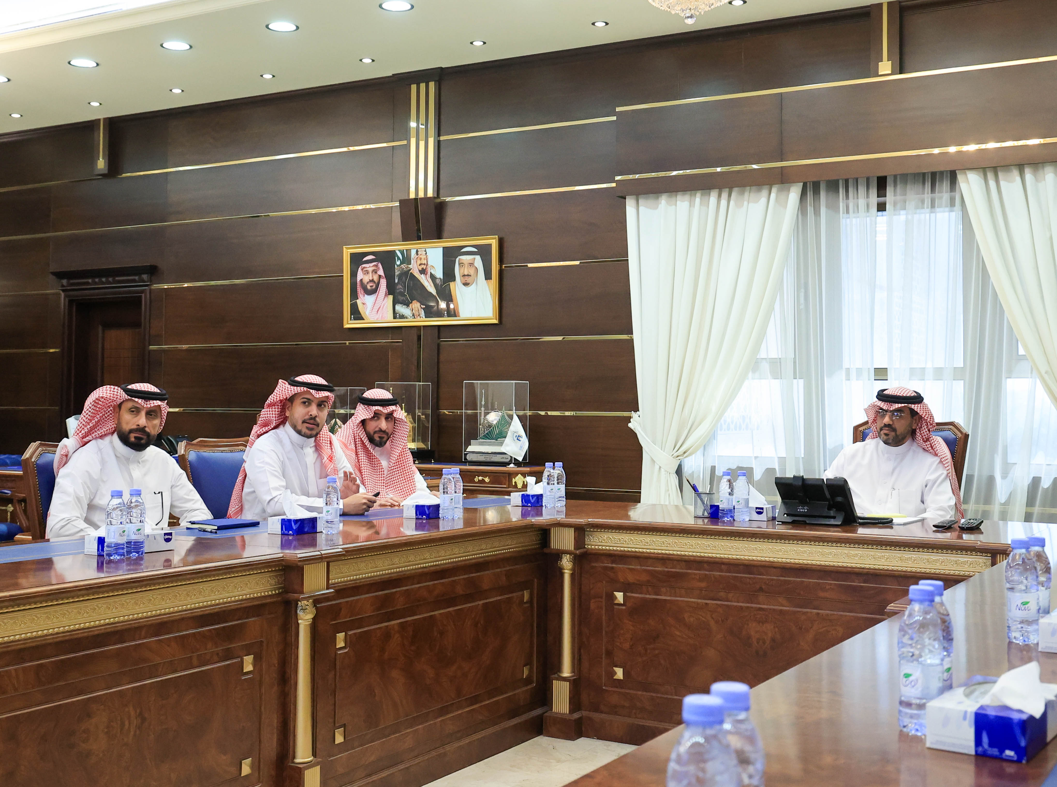 رئيس الجامعة الإسلامية د. صالح بن علي العقلا، يستقبل مدير عام فرع وزارة البيئة والمياه والزراعة بمنطقة المدينة المنورة م. أيمن محمد السيد. - 2