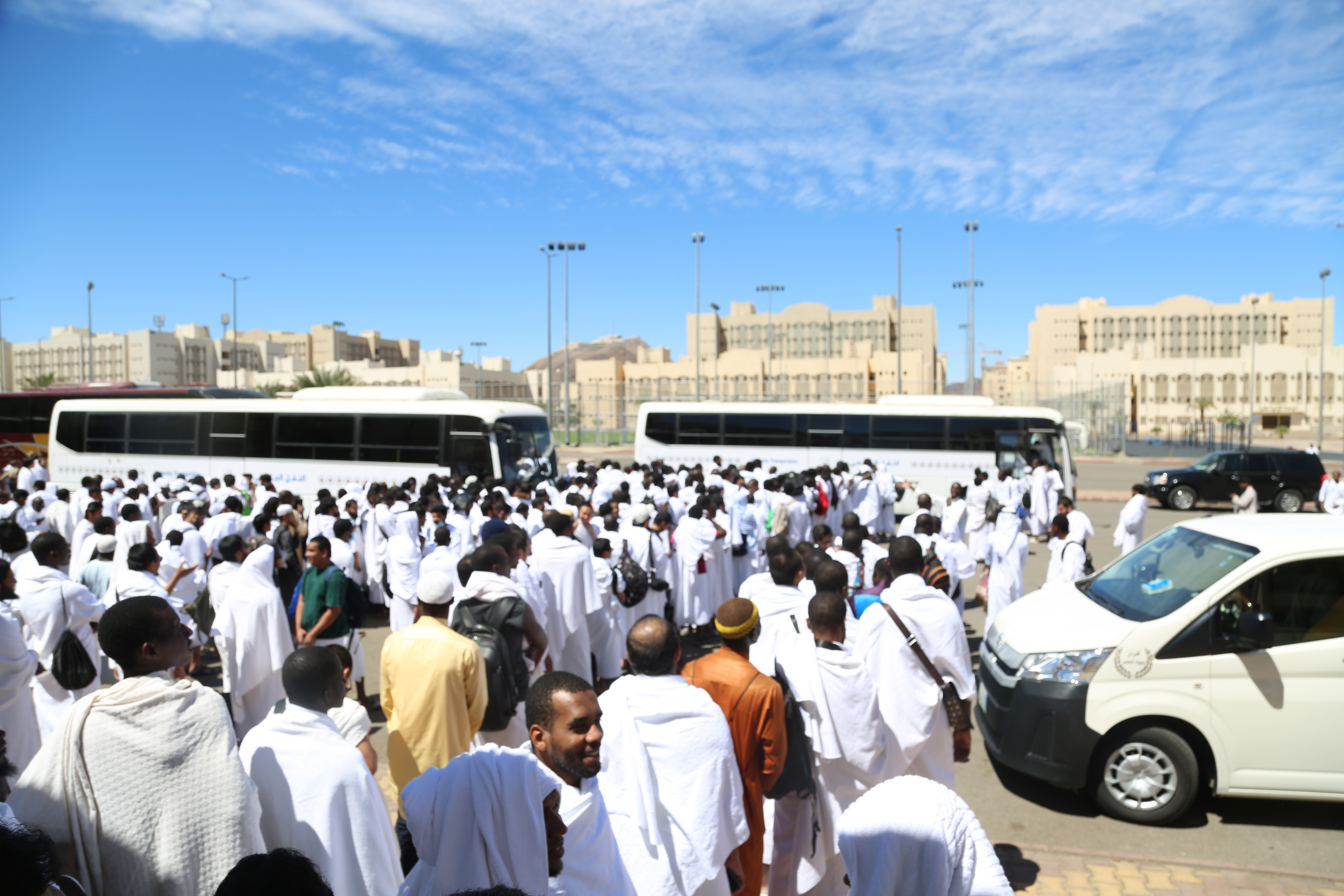 اختتمت  الجامعة الإسلامية ممثلة بـ عمادة شؤون الطلاب، آخر رحلات مناسك العمرة لشهر رمضان المبارك للعام الحالي 1445هـ، - 3