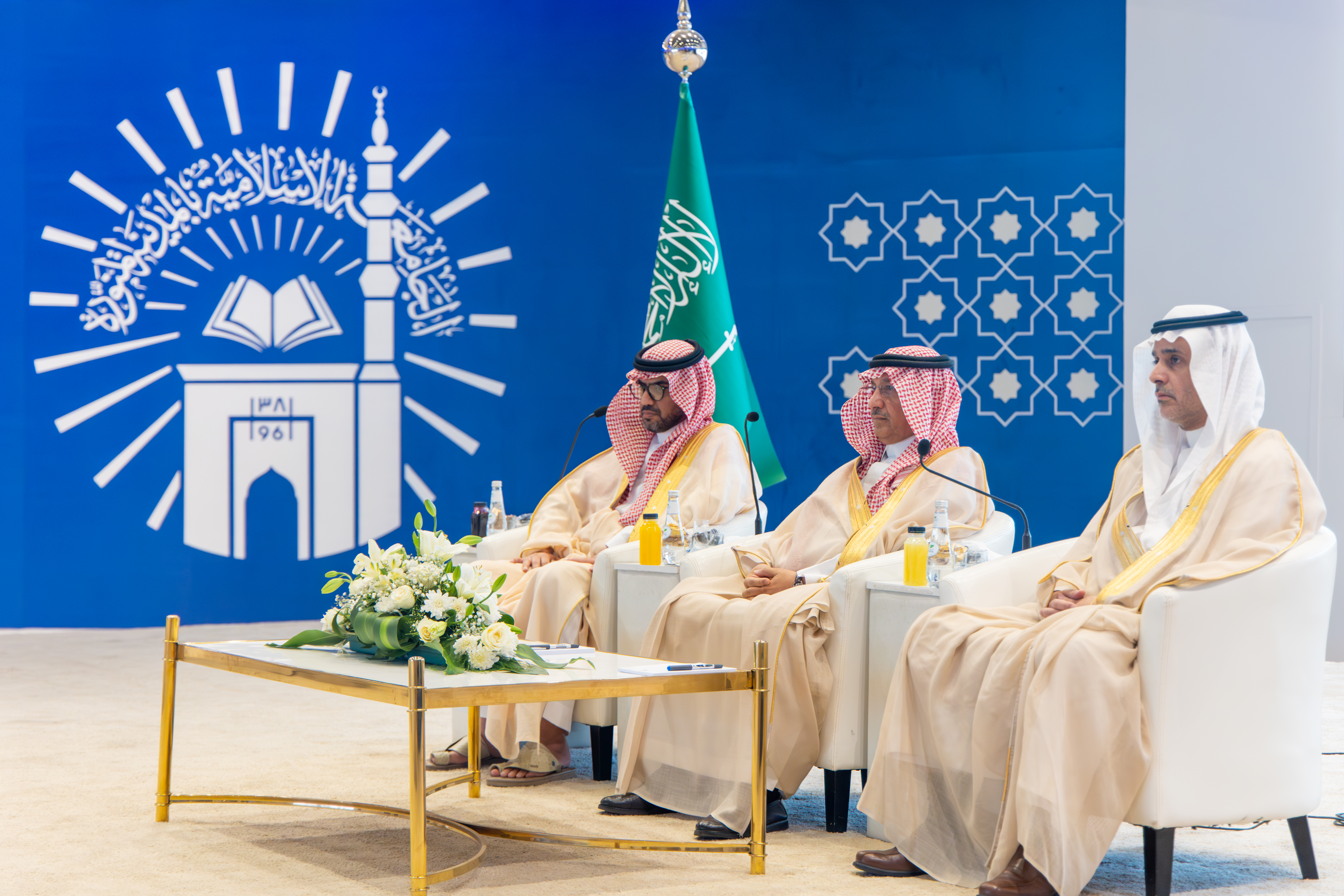  وزير التعليم يزور الجامعة الإسلامية ويطلع على منجزاتها  - 3