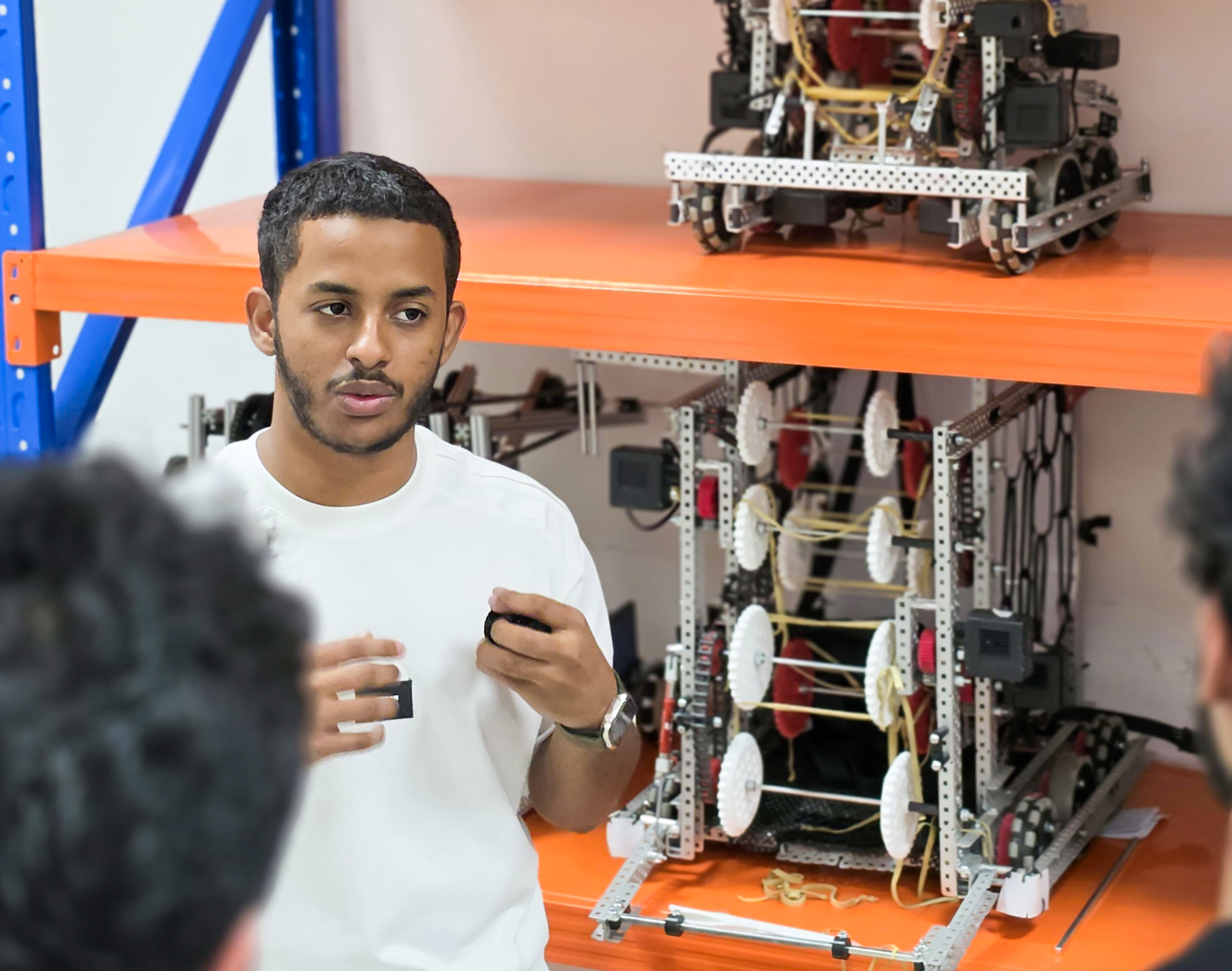 الجامعة الإسلامية تطلق برنامج «ساعة ابتكار» في الذكاء الاصطناعي والتصنيع الرقمي - 2