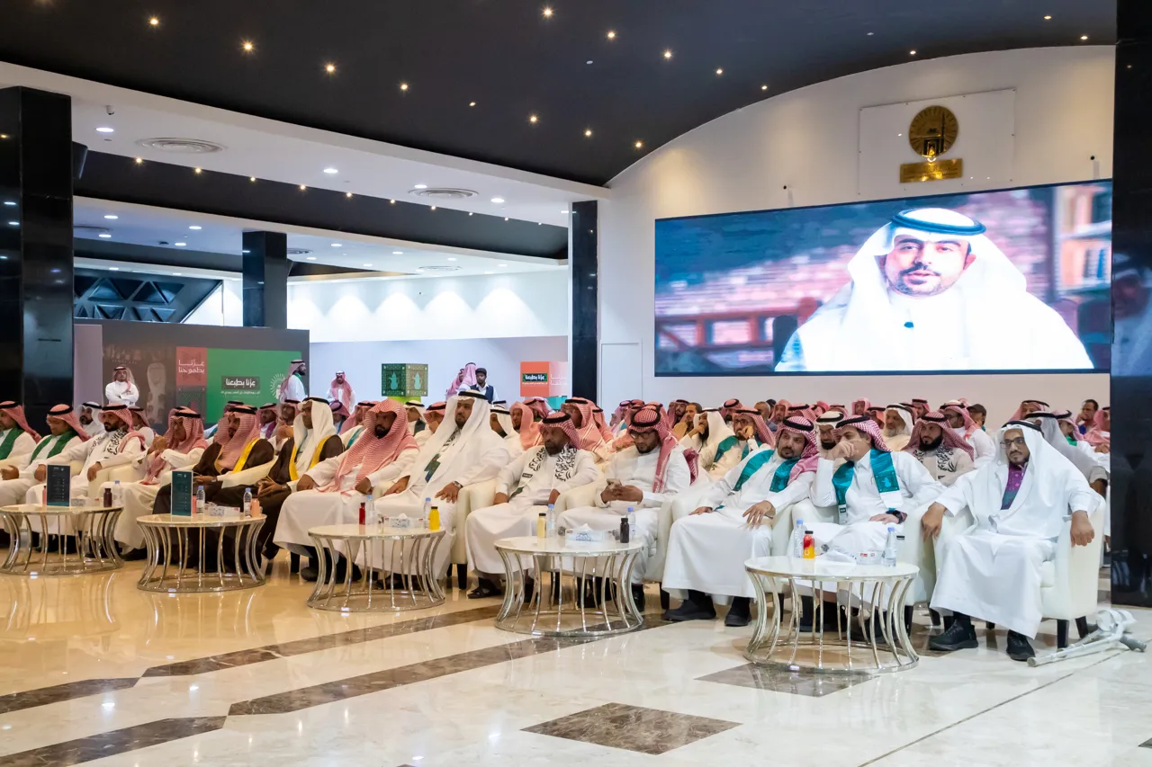 الجامعة الإسلامية تدشّن فعاليات اليوم الوطني السعودي 95 تحت شعار “عِزّنا بطبعنا” - 4