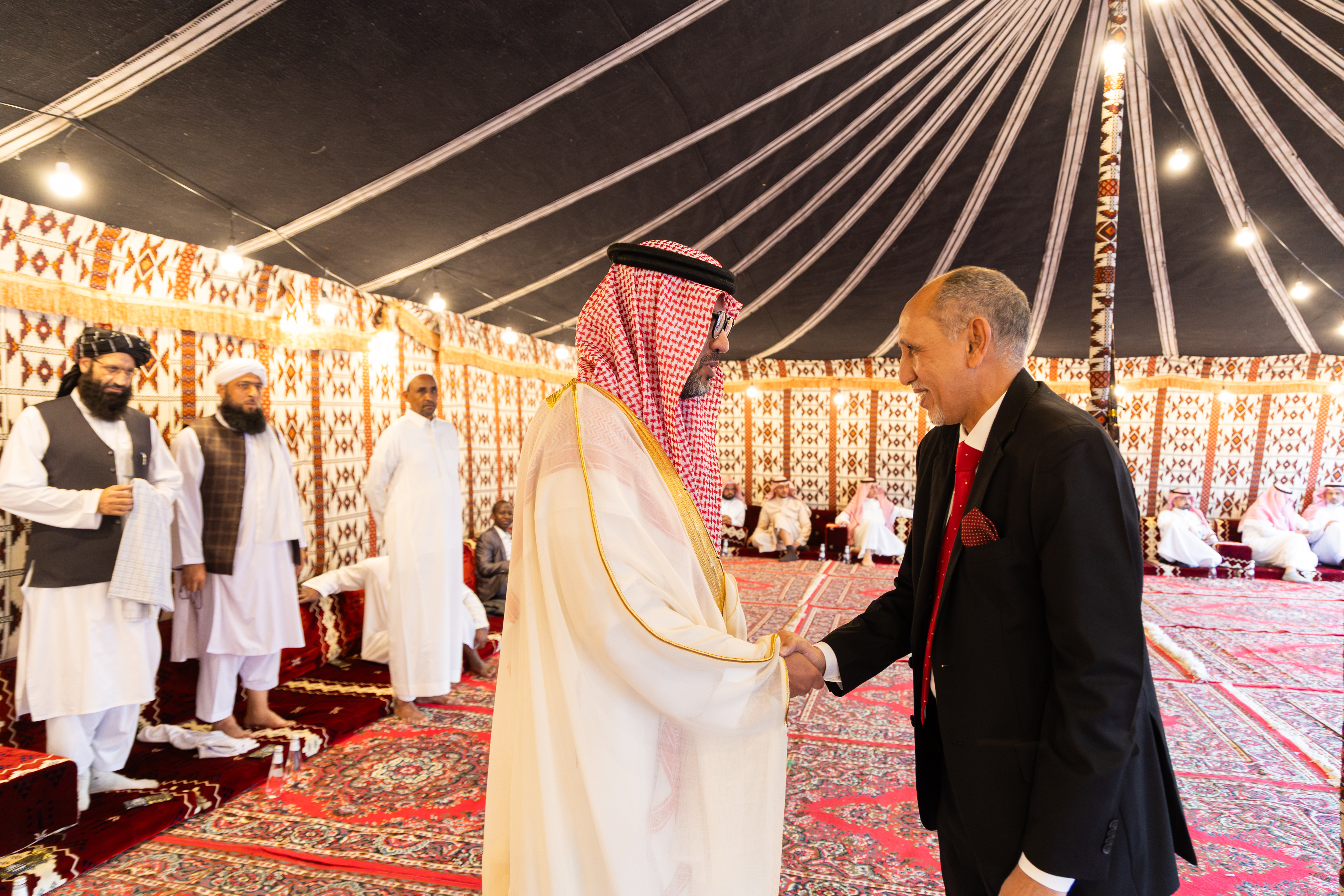 برعاية رئيس الجامعة الإسلامية.. نظمت الجامعة فعالية «إفطار حول العالم» في نسختها الخامسة تزامناً واحتفاءً بيوم التأسيس - 6