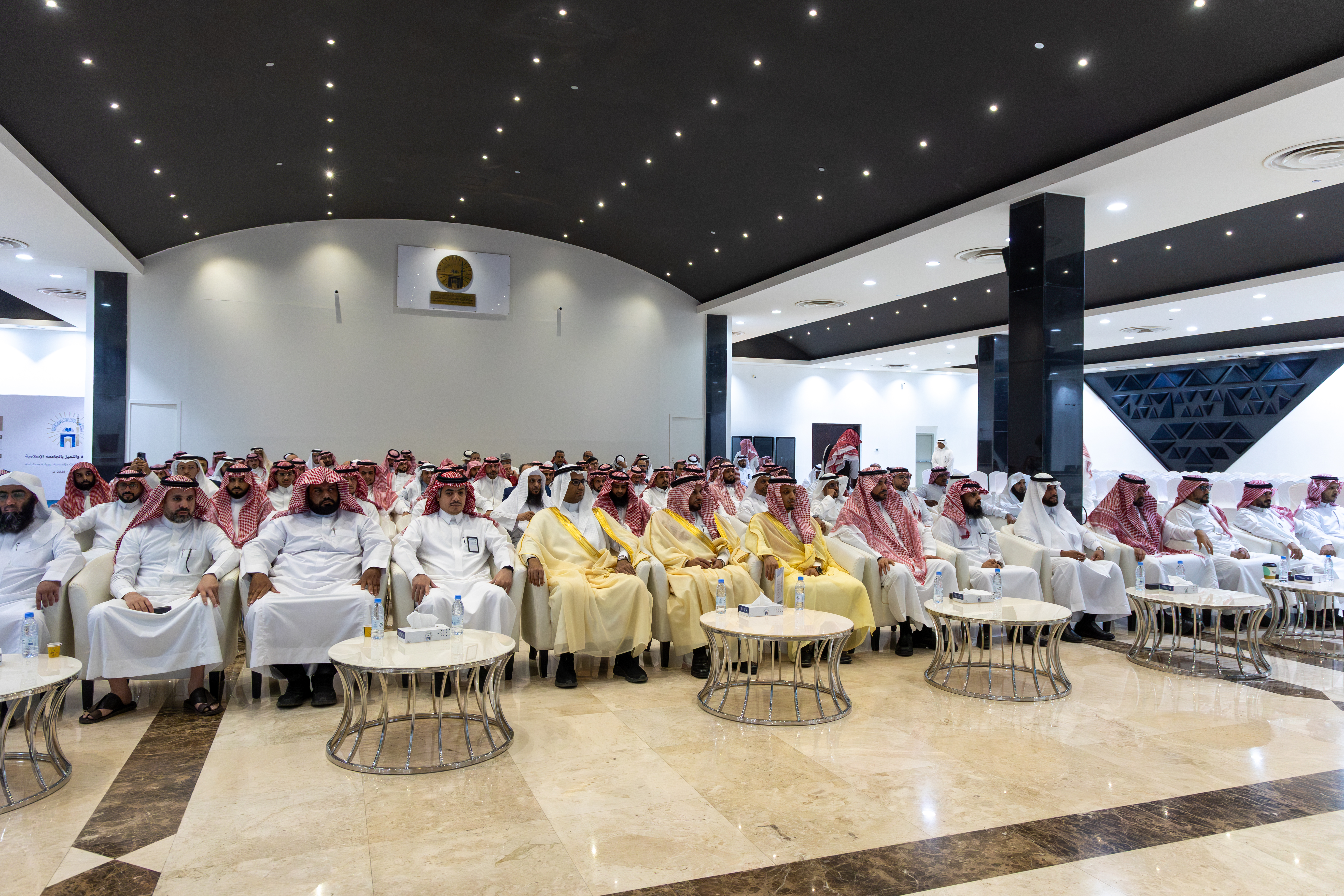 تحت رعاية رئيس الجامعة الإسلامية.. وكيل الجامعة للشؤون الأكاديمية يدشّن فعاليات وبرامج أسبوع الجودة التاسع تحت شعار “جودة راسخة وأثر مستدام” - 2