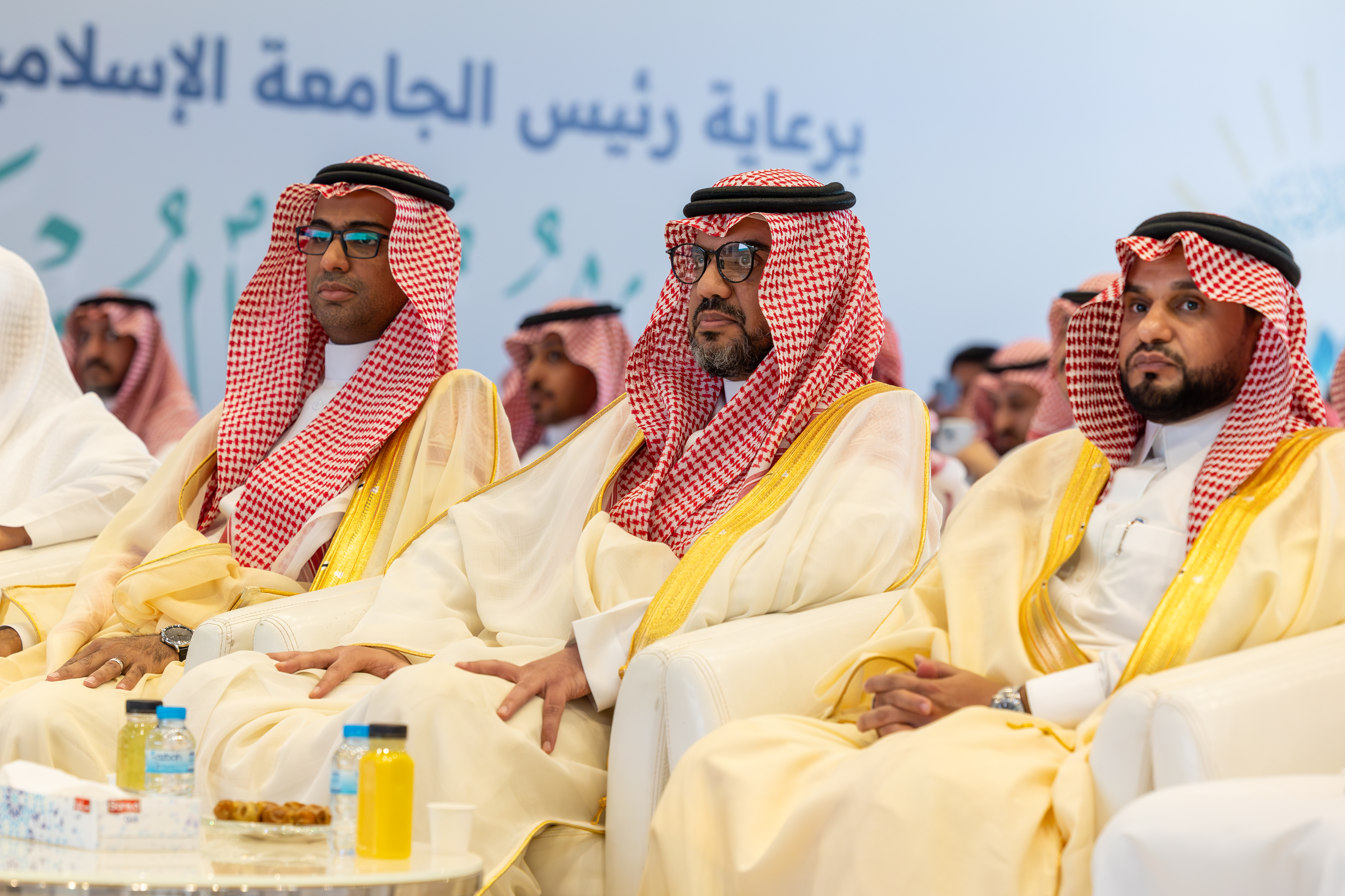 برعاية رئيس الجامعة الإسلامية  الجامعة تُدشّن "أسبوع الدراسات العليا الأول" تحت شعار (تمكين وتطوير) - 14
