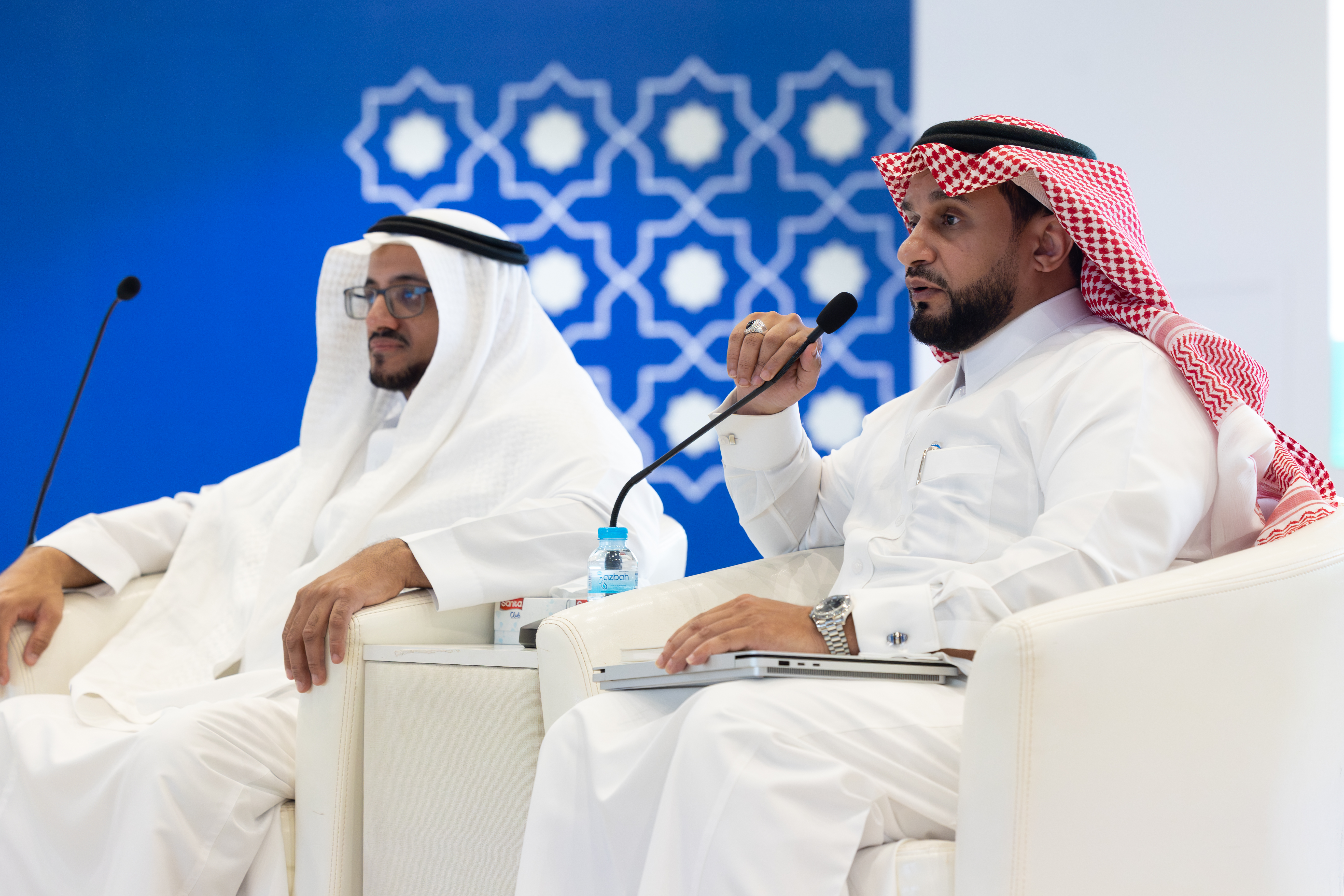 برعاية رئيس الجامعة الإسلامية  الجامعة تُدشّن "أسبوع الدراسات العليا الأول" تحت شعار (تمكين وتطوير) - 10
