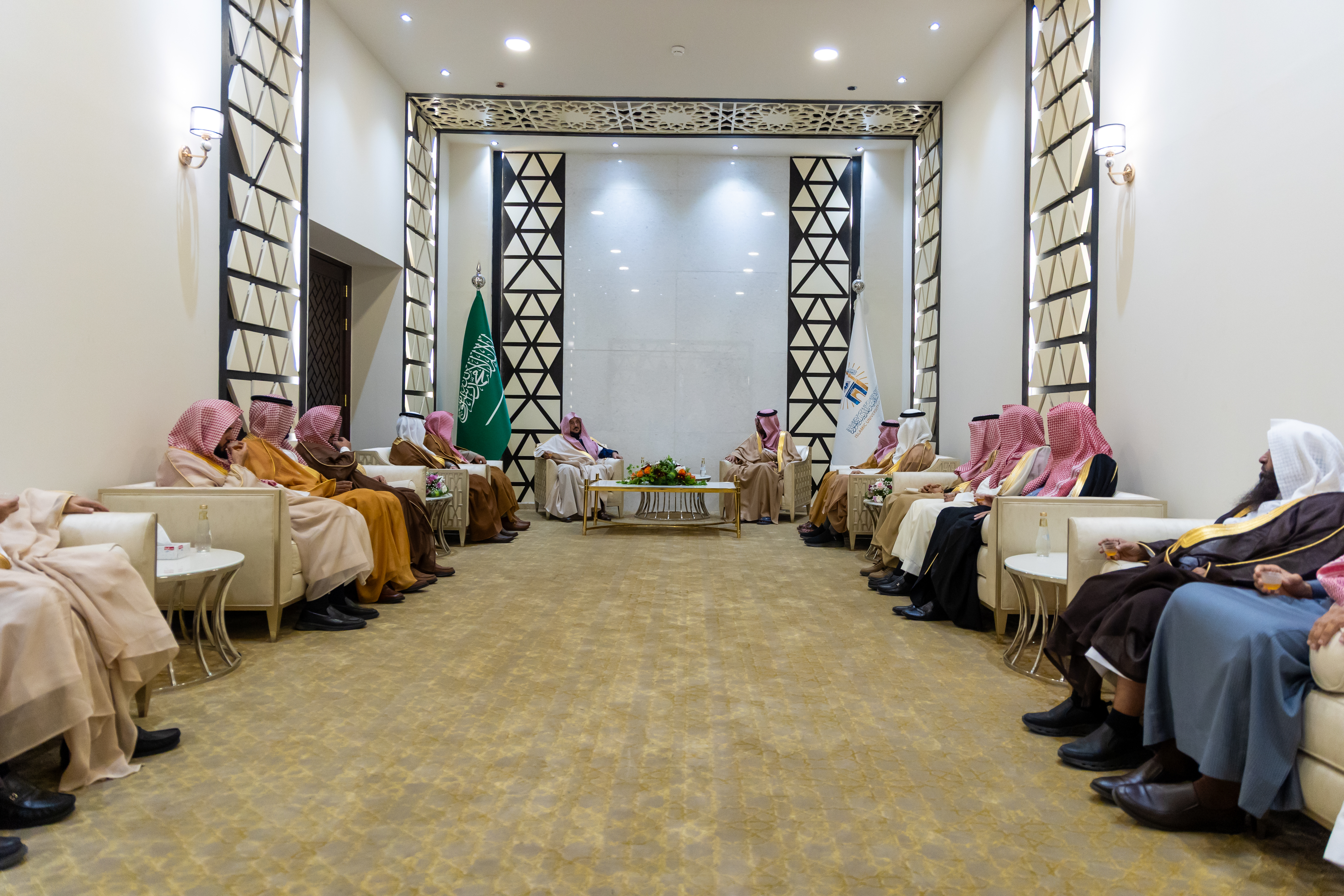 رئيس الجامعة الإسلامية يستقبل وزير الشؤون الإسلامية والدعوة والإرشاد - 3