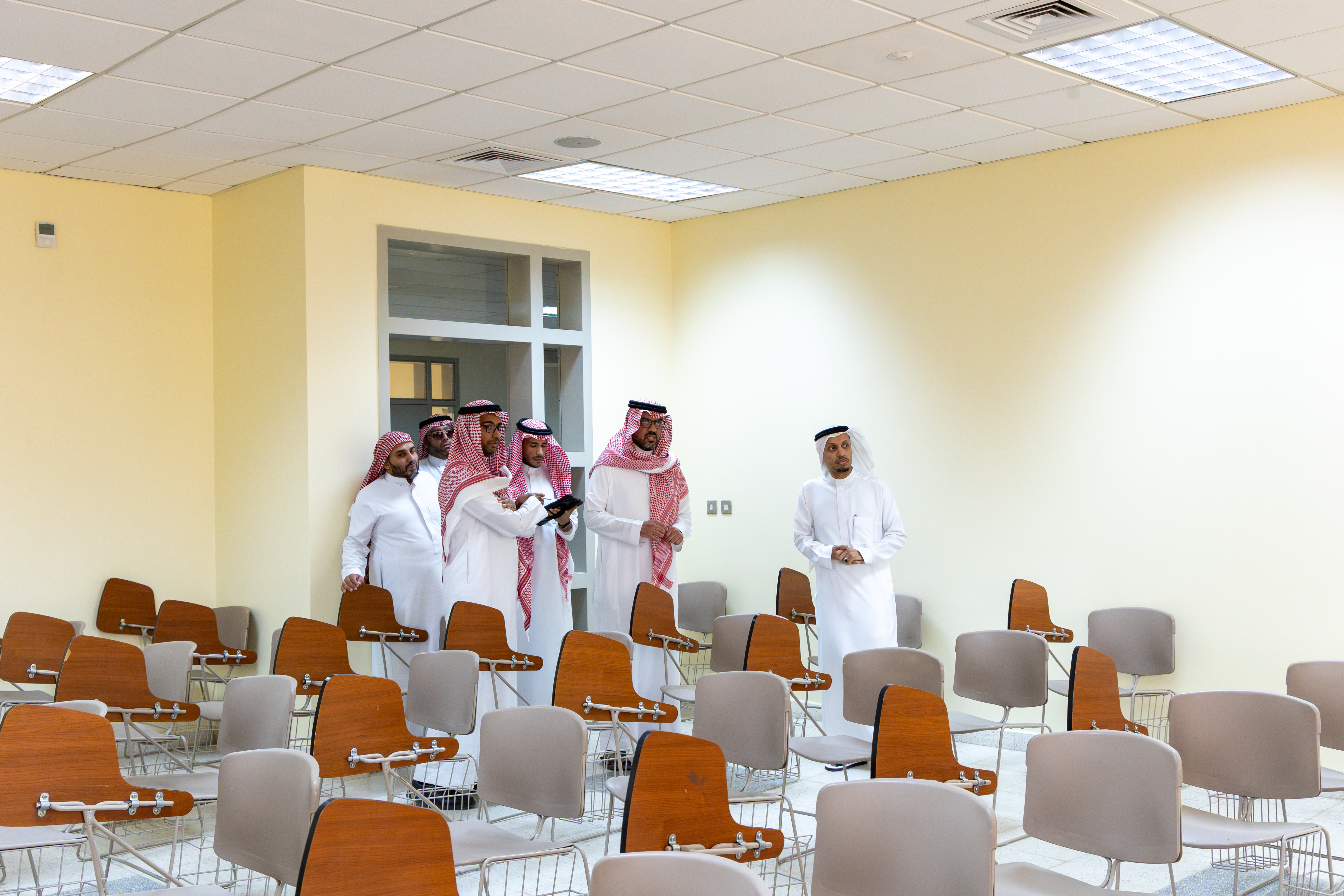 في إطار استعدادات الجامعة الإسلامية للعام الدراسي تفقد رئيس الجامعة عددًا من المرافق واطلع على جاهزيتها  - 2