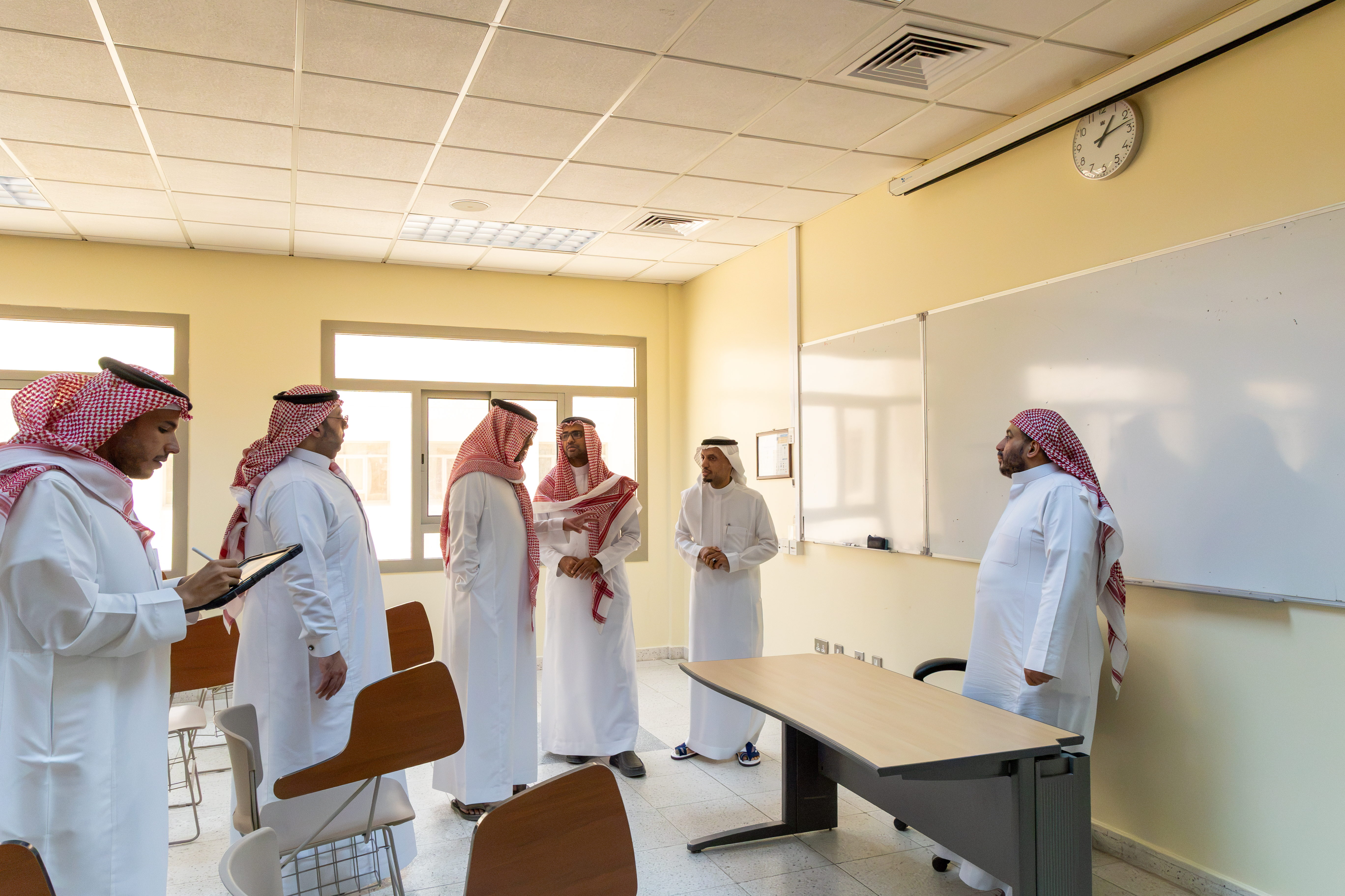 في إطار استعدادات الجامعة الإسلامية للعام الدراسي تفقد رئيس الجامعة عددًا من المرافق واطلع على جاهزيتها  - 4