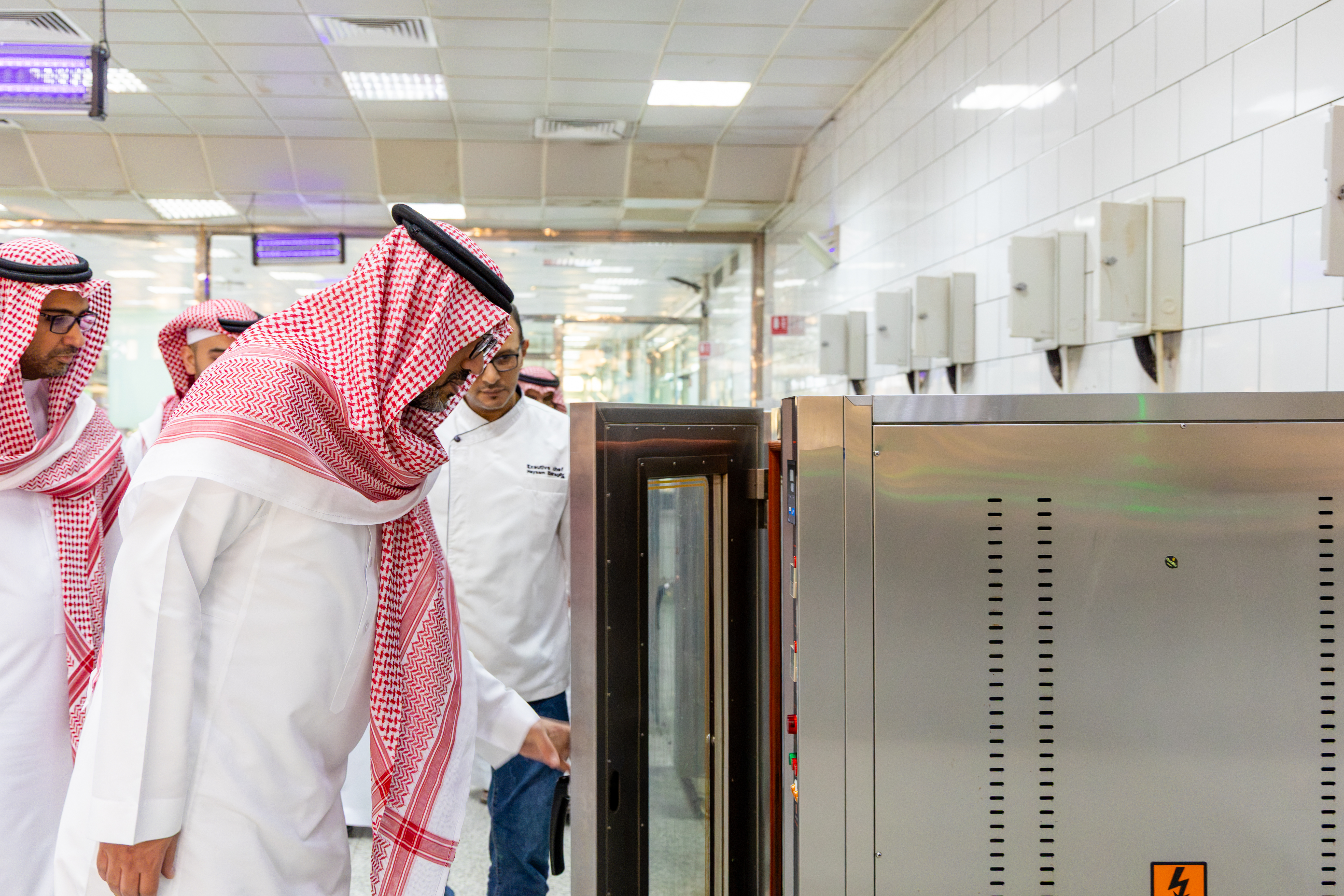 في إطار استعدادات الجامعة الإسلامية للعام الدراسي تفقد رئيس الجامعة عددًا من المرافق واطلع على جاهزيتها  - 9