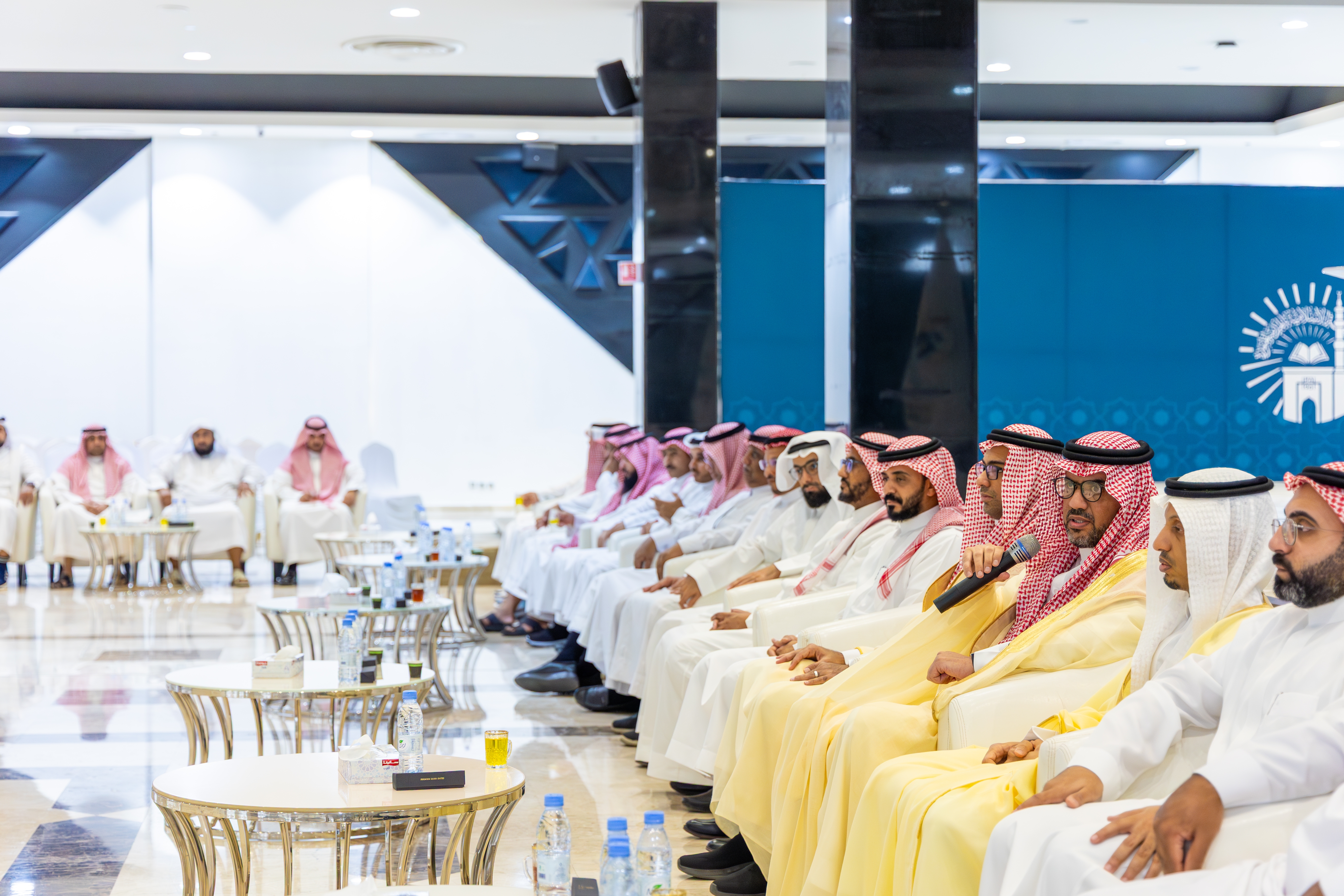 برعاية وحضور رئيس الجامعة الإسلامية د. صالح بن علي العقلا، نظمت الجامعة حفل المعايدة السنوي لمنسوبيها، بمناسبة عيد الأضحى المبارك للعام 1447 هـ  - 10