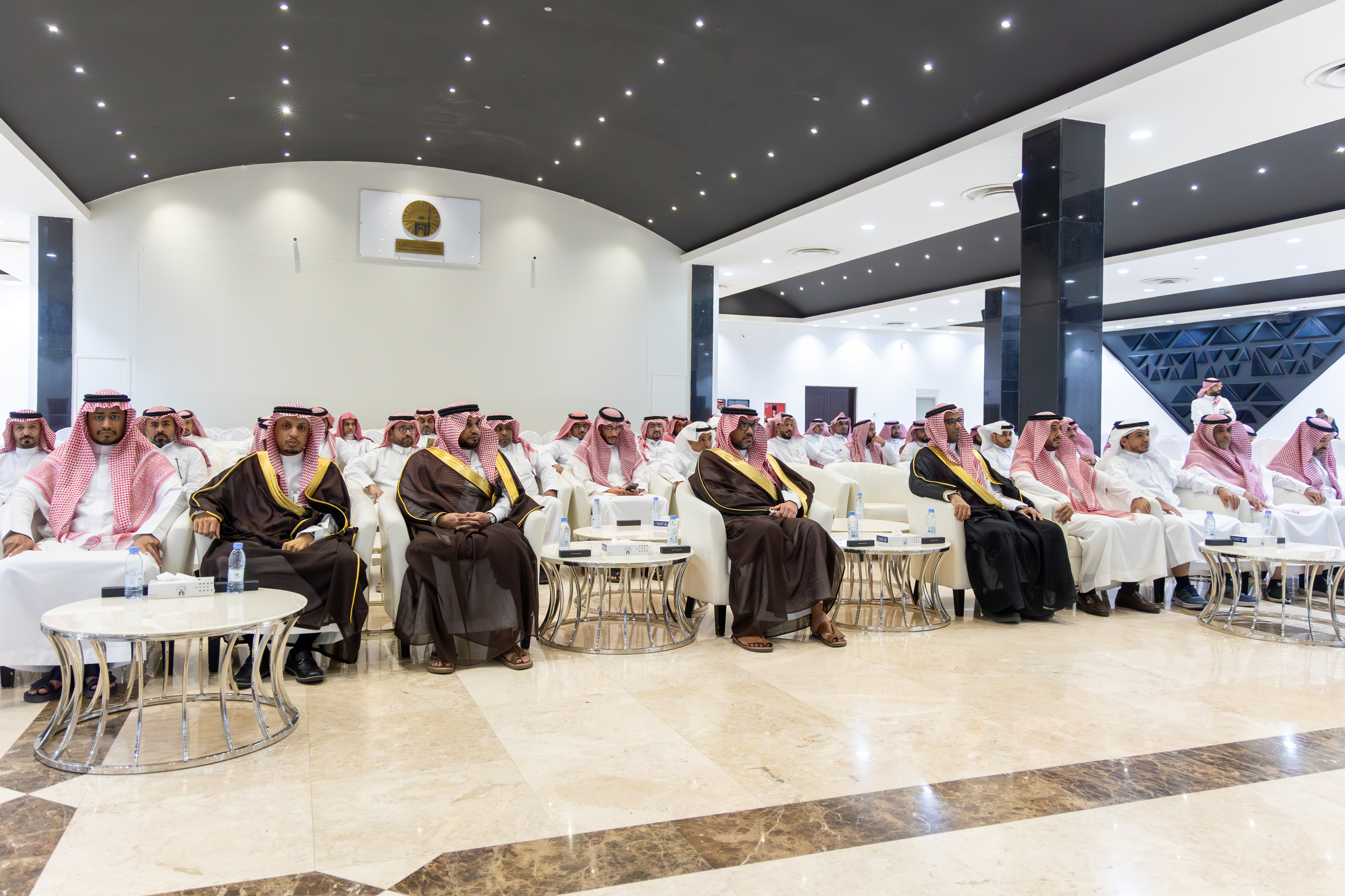 برعاية وحضور رئيس الجامعة الإسلامية..  الجامعة تنظّم لقاءً بعنوان: أهمية المراجعة الداخلية في التكامل مع الجهات الرقابية وتعزيز النزاهة - 4