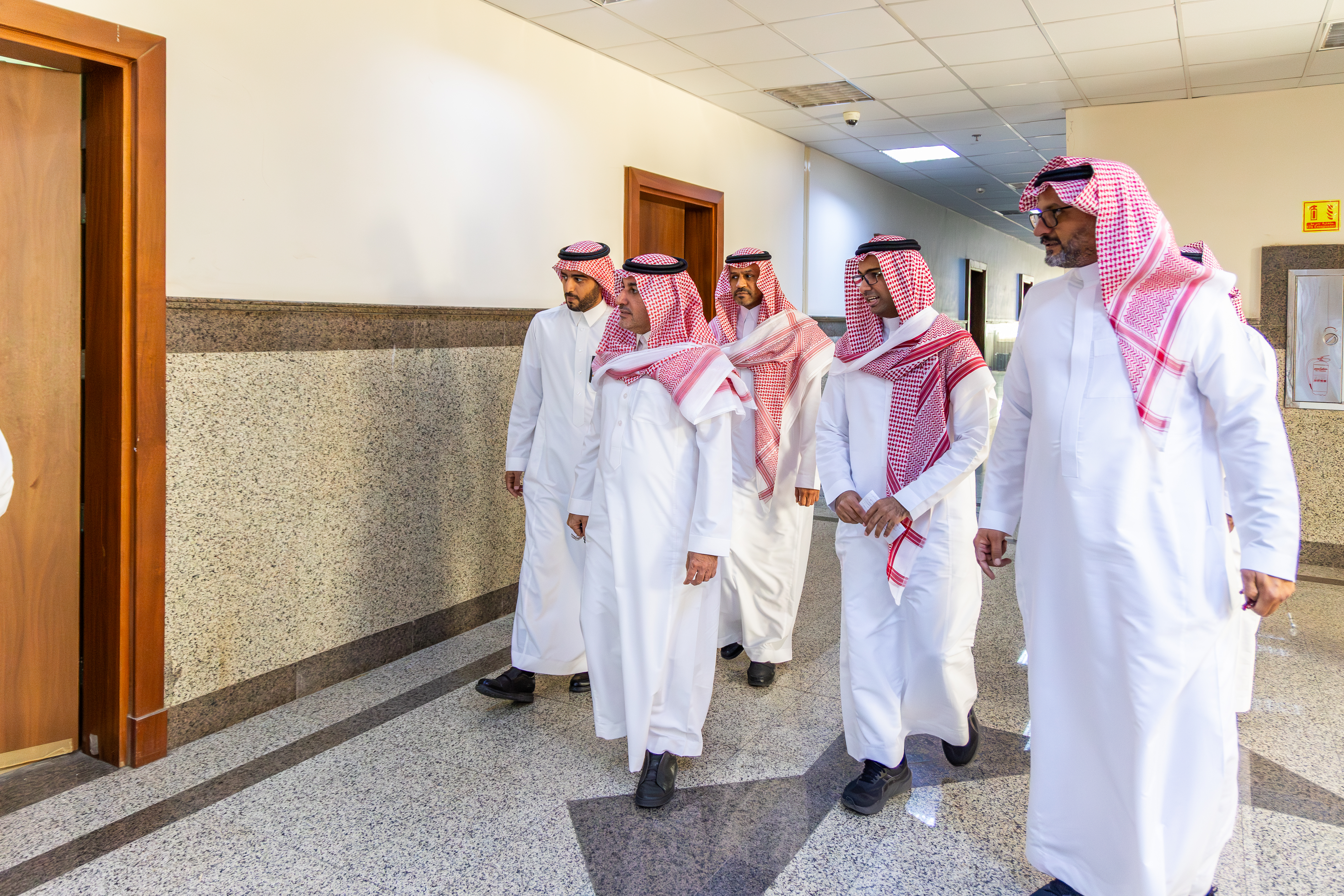 رئيس الجامعة الإسلامية يستقبل الأمين العام لصندوق التعليم العالي الجامعي - 5
