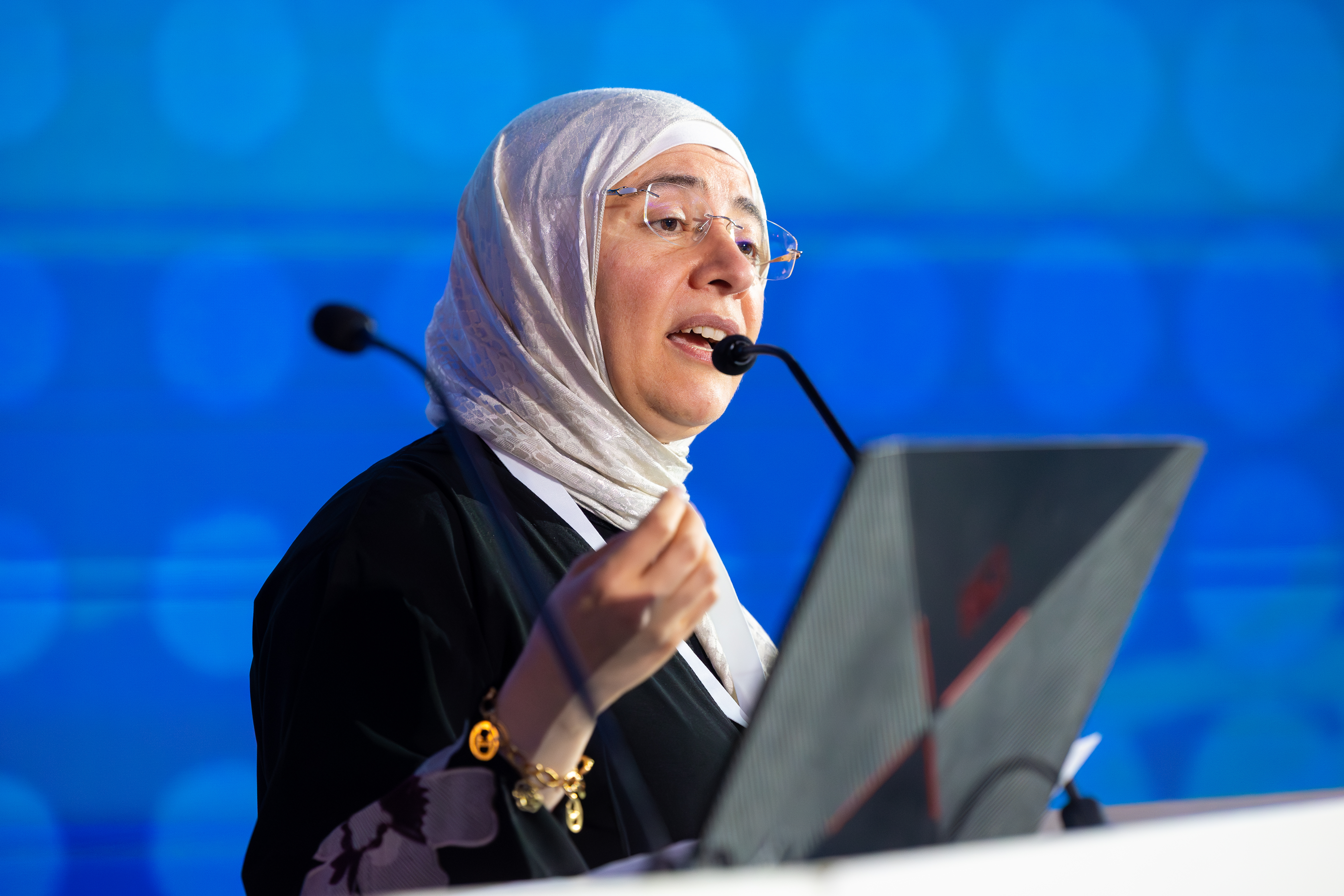 جلسة حوارية في المؤتمر الدولي «اللغة العربية والعلوم التطبيقية» تستعرض فرص الدراسات البينية بين العربية والعلوم التطبيقية - 3