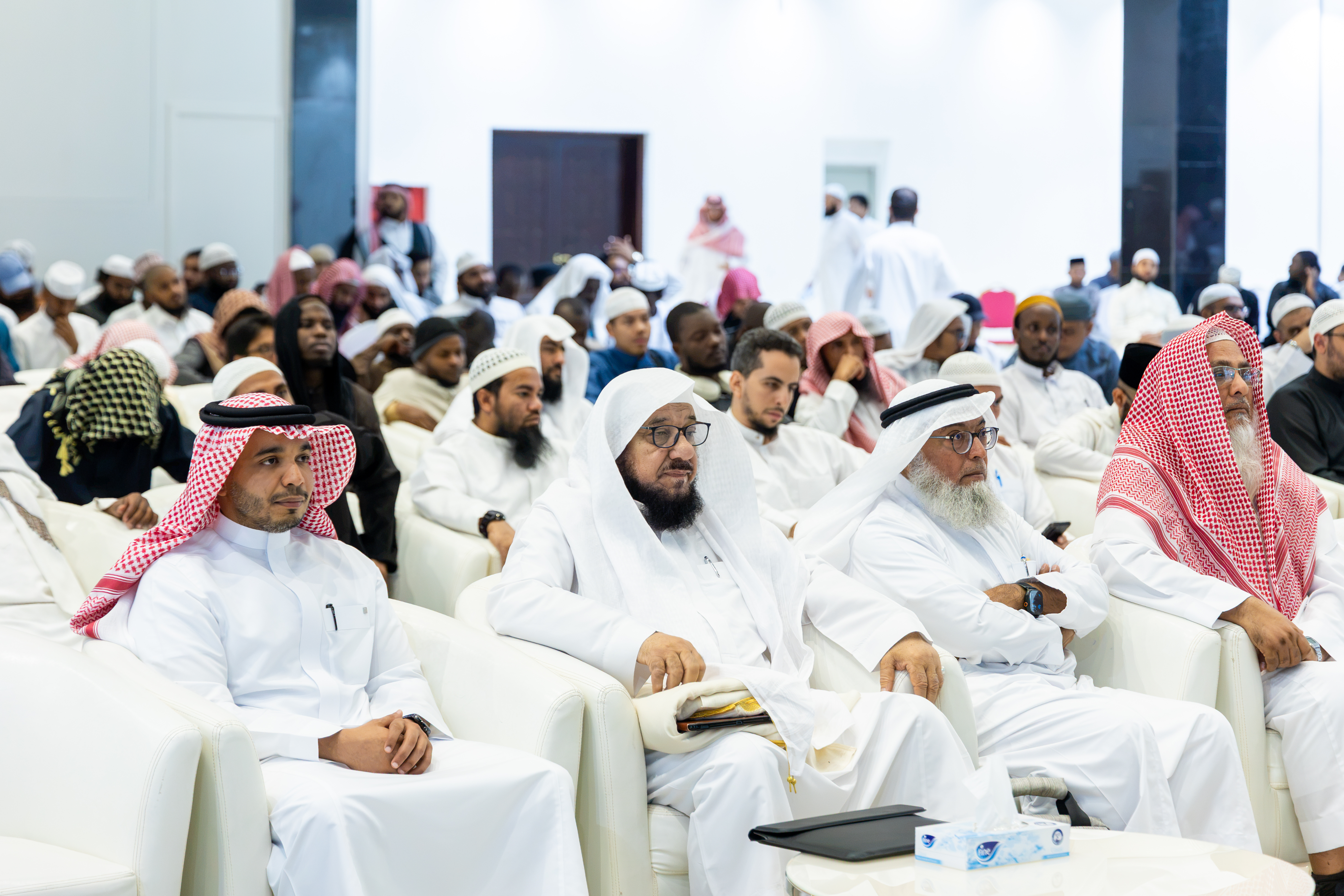 الجامعة الإسلامية تنظم ورش عمل ولقاءات مصاحبة لأعمال المؤتمر الدولي لجهود المملكة في مواجهة الانحرافات الفكرية - 13