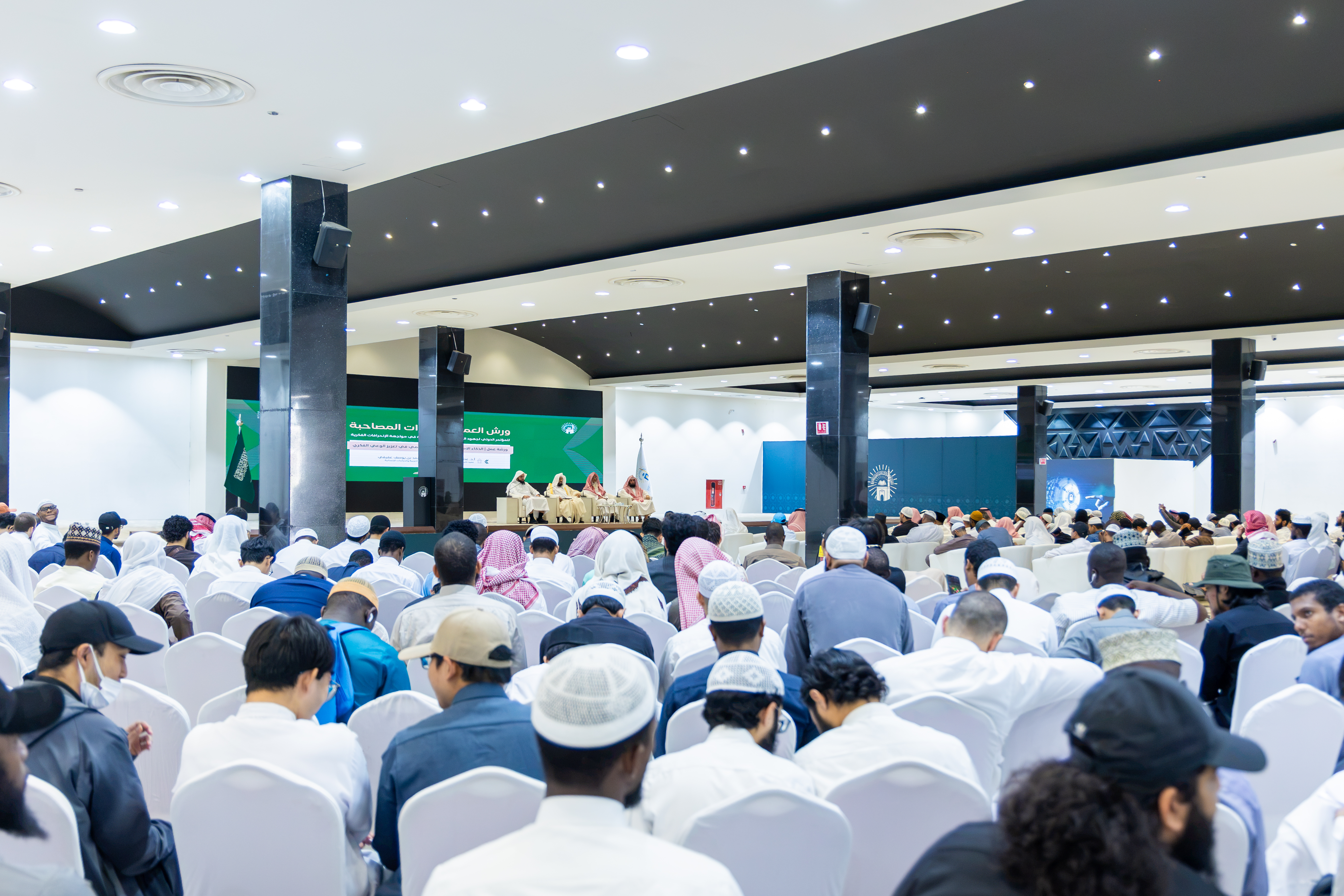 الجامعة الإسلامية تنظم ورش عمل ولقاءات مصاحبة لأعمال المؤتمر الدولي لجهود المملكة في مواجهة الانحرافات الفكرية - 8