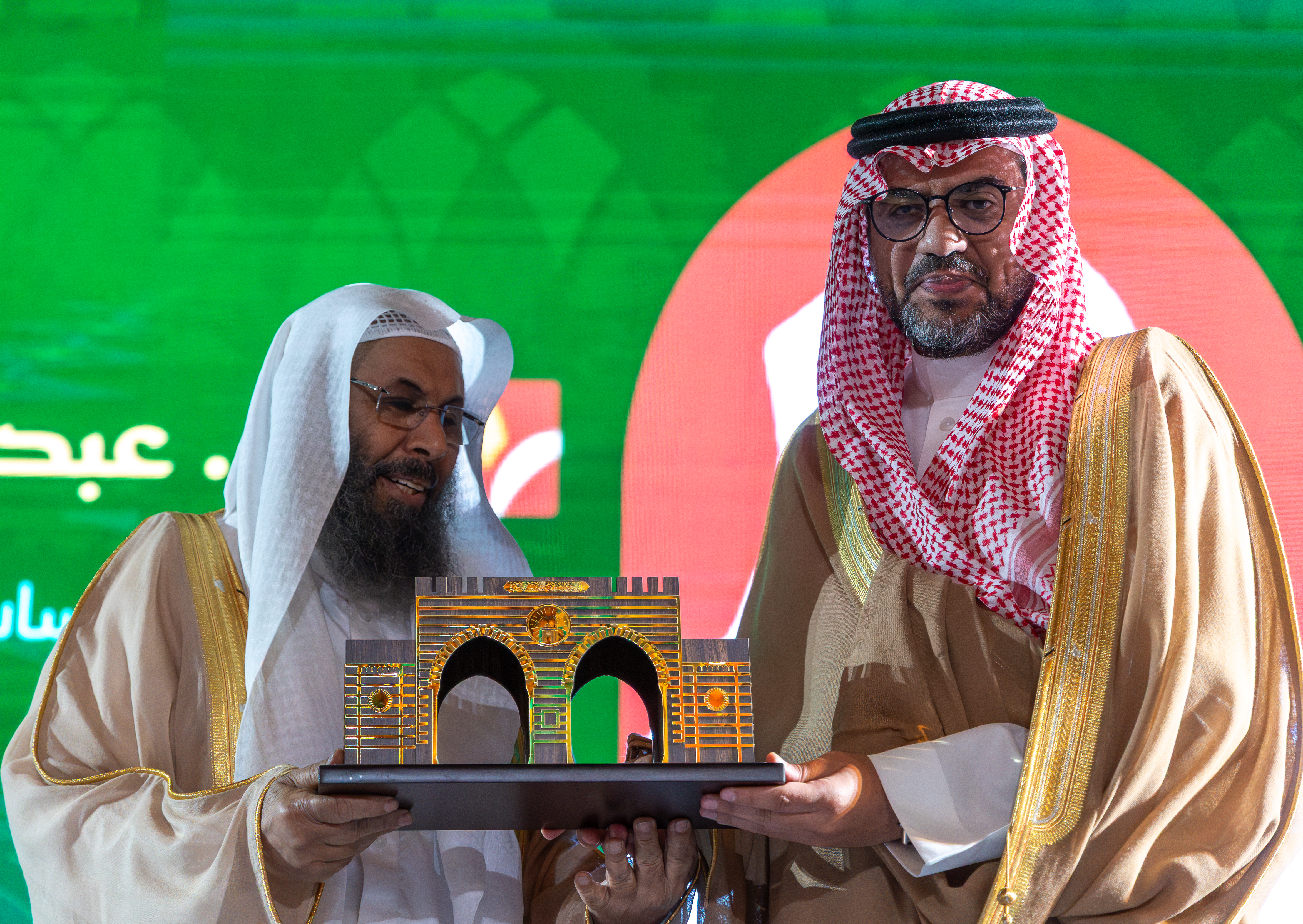 الجامعة الإسلامية تختتم أعمال ملتقى خريجيها من المملكة العربية السعودية - 26