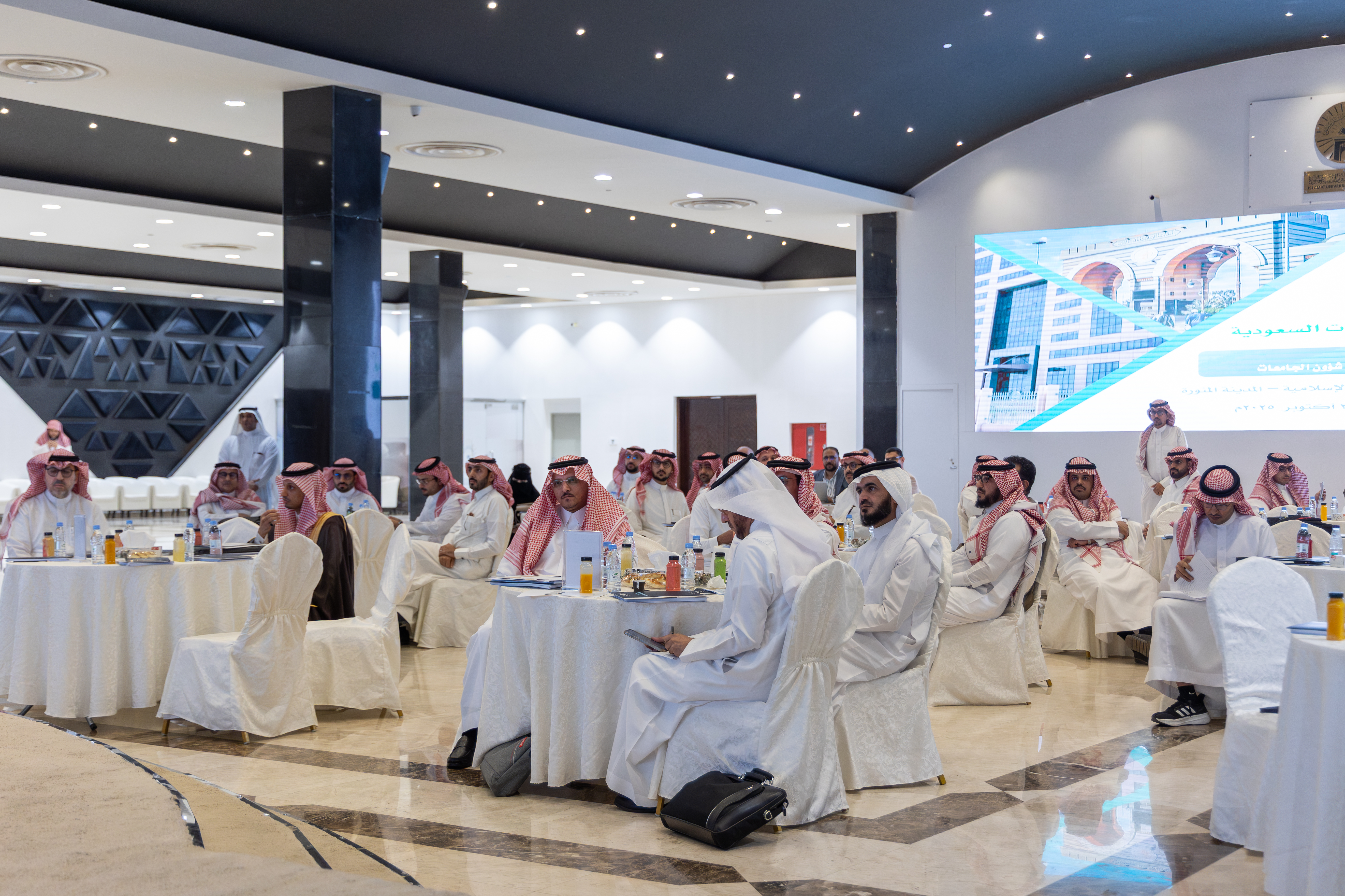 الجامعة الإسلامية  تنظم بالشراكة مع مجلس شؤون الجامعات ورشة إعداد التقارير السنوية المتميزة ضمن ملتقى الفكر والإبداع "اتساق" - 2