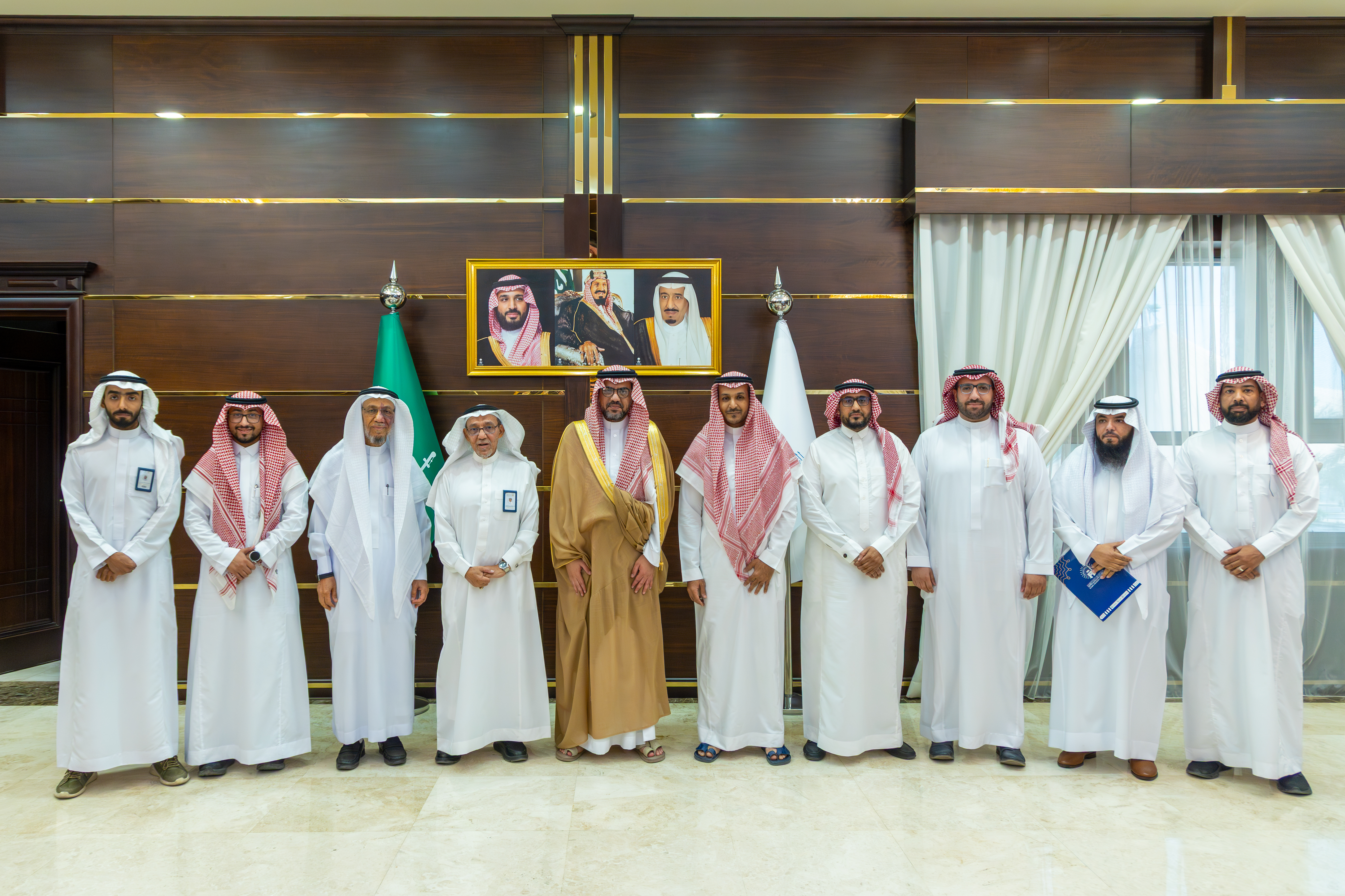  رئيس الجامعة الاسلامية يستقبل رئيس مجلس إدارة جمعية وفادة التطوعية - 4
