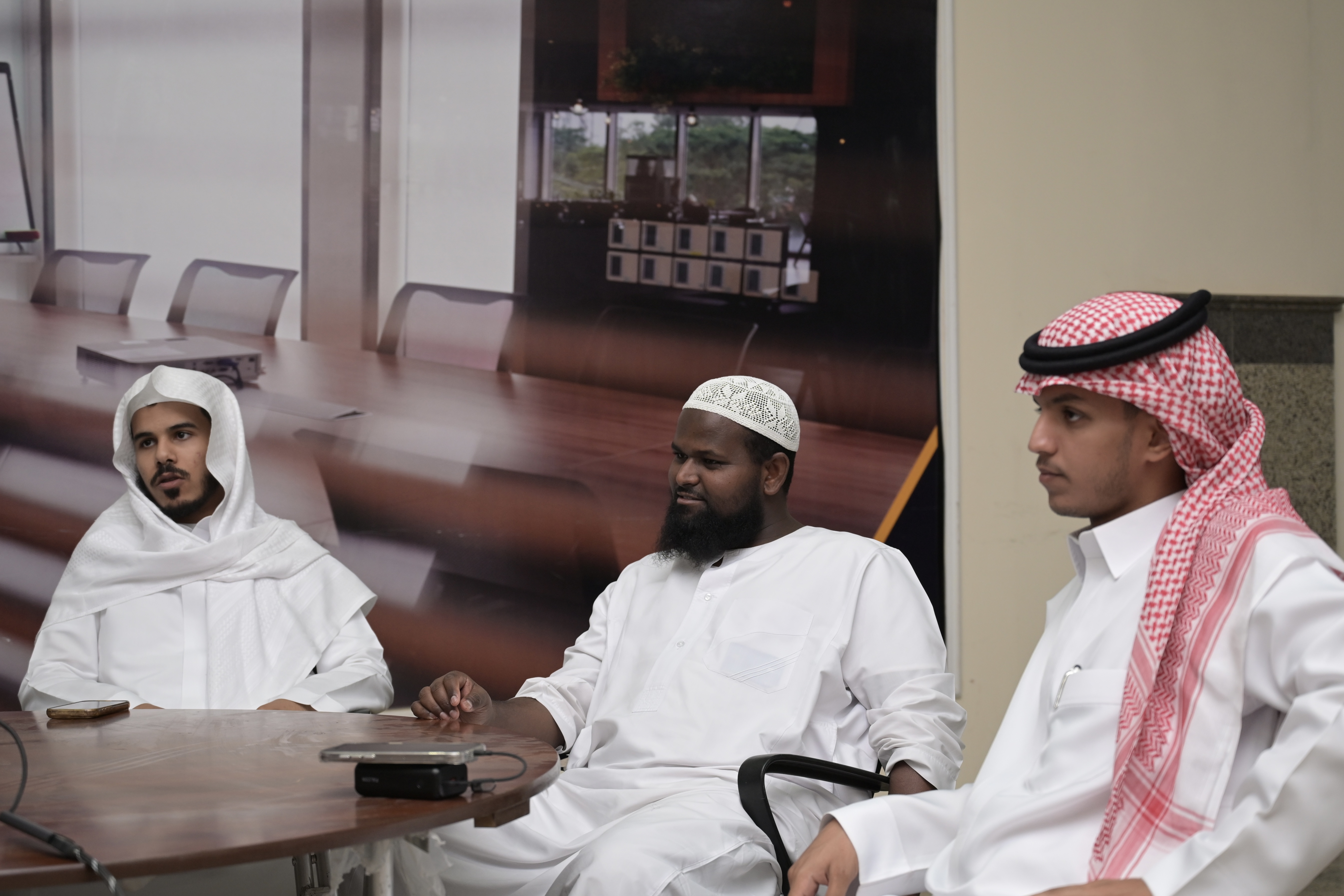 الجامعة الإسلامية تنمّي مهارات طلابها المعرفية والمهنية وتعزز قيم المسؤولية والتطوع عبر برامج الأندية الطلابية - 3