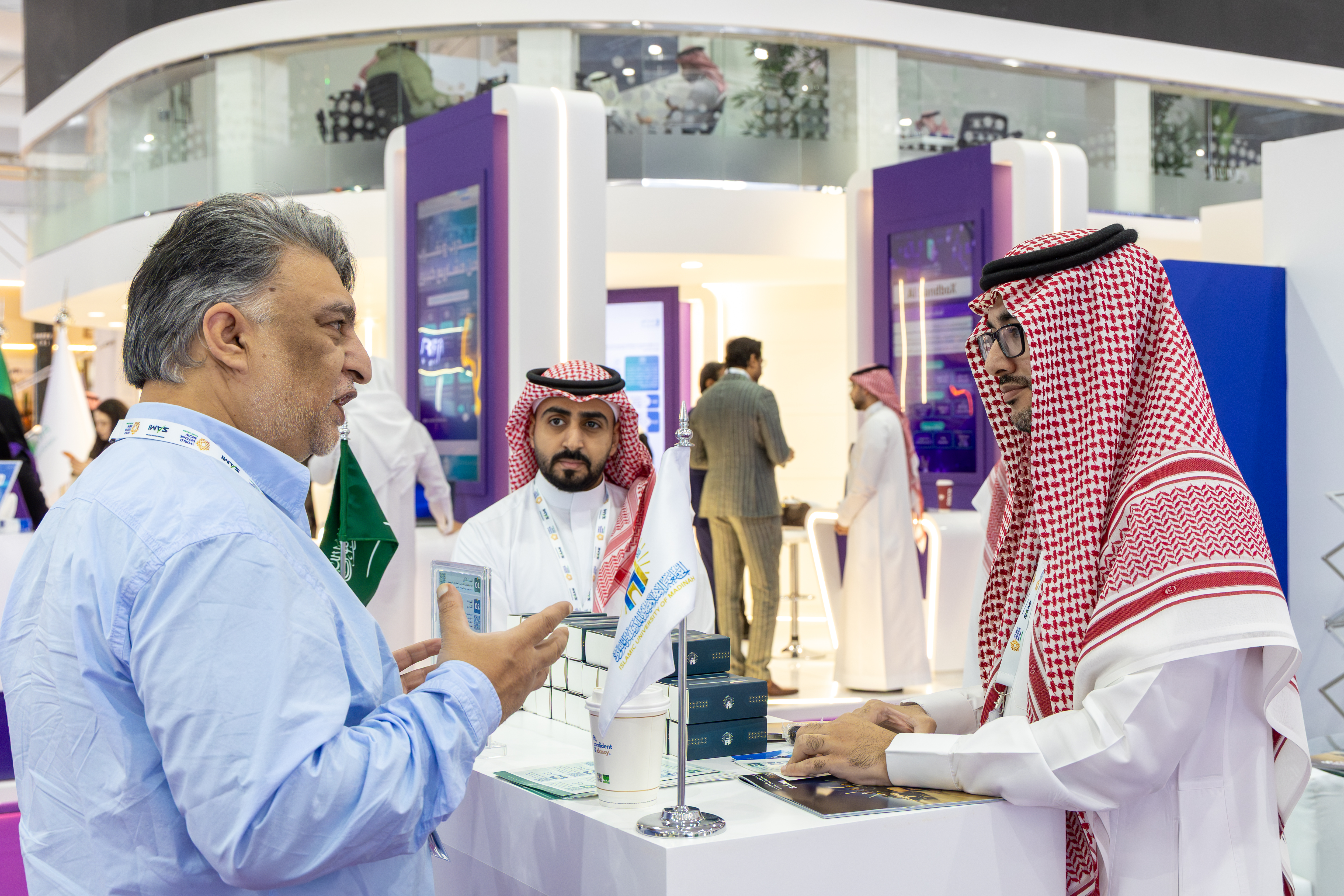 الجامعة الإسلامية تشارك في معرض الدفاع العالمي 2026 بنسخته الثالثة - 3