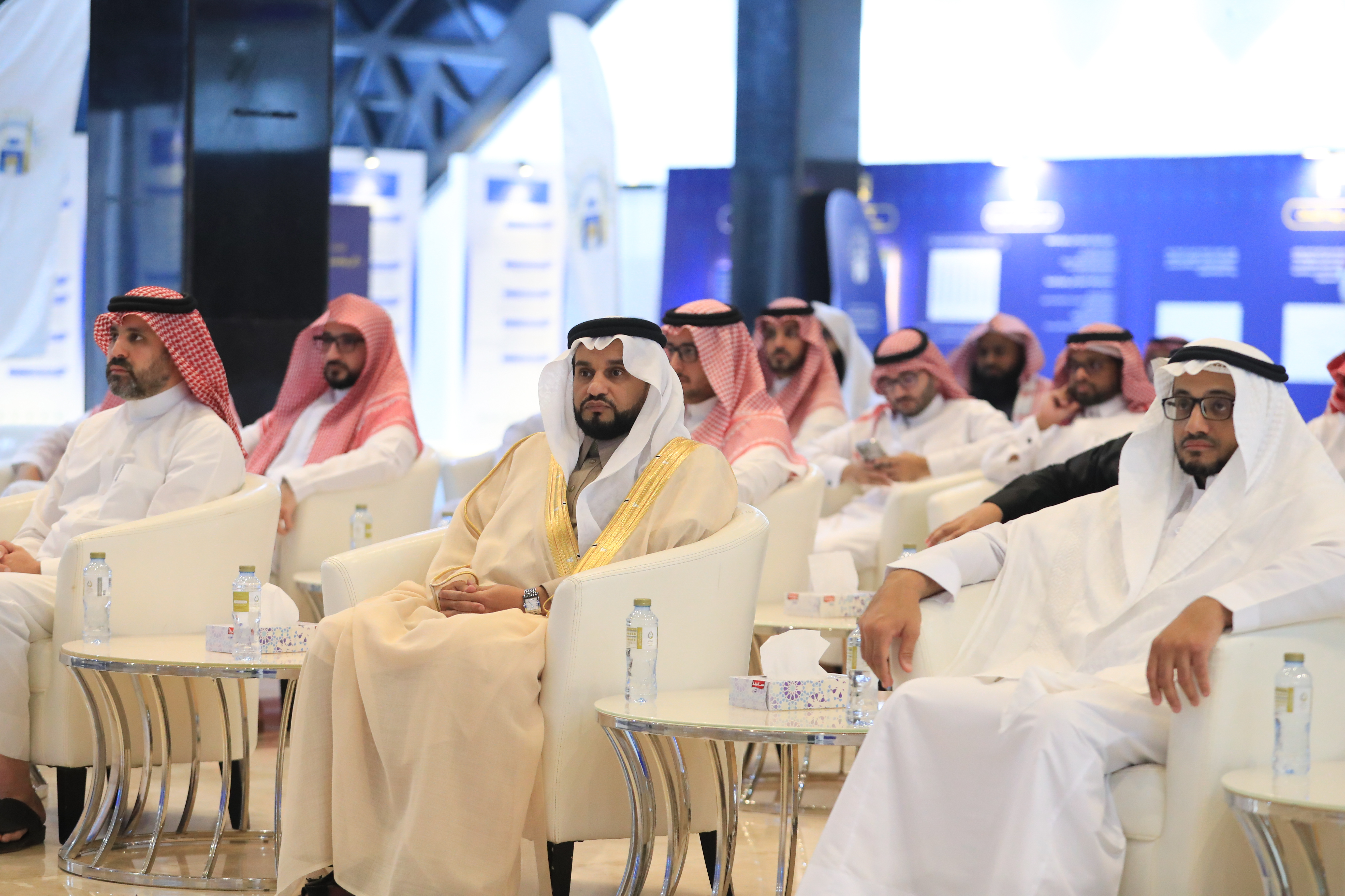  مقتطفات من فعاليات أسبوع البحث العلمي السادس - 2