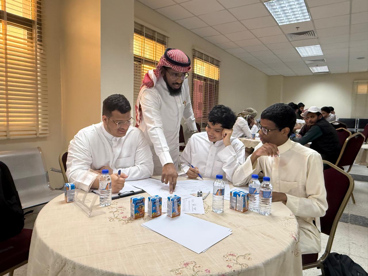 قامت كلية العلوم ممثلة بلجنة النشاط الطلابي مسابقة «الرياضيات تجمعنا»