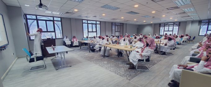 أقامت كلية الشريعة ورشة تدريبية حول دور أعضاء هيئة التدريس ومن في حكمهم في التصنيفات - 3