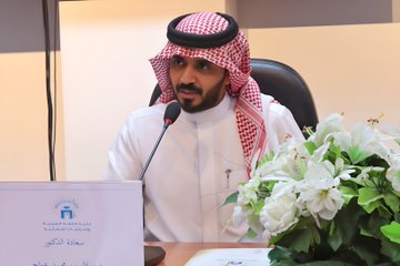 تنفيذ لقاء توعوي لطلاب كلية اللغة العربية بالتعاون مع وحدة التوعية الفكرية يوم الثلاثاء 08-ربيع الثاني-1447 - 2