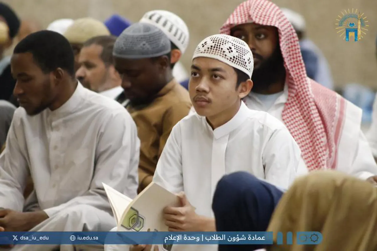 تنفيذ درس علمي بعنوان: "شرح الأصول من علم الأصول". قدمه | د. سالم بن محمد خريشي. - 2