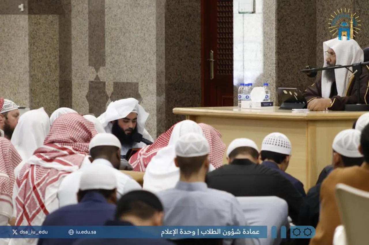 تنفيذ درس علمي بعنوان:"شرح كتاب النفحة الزكية شرح الأربعين النووية مع الزيادات الرحبية". قدمه أ. د. عبدالسلام بن سالم السحيمي. - 2