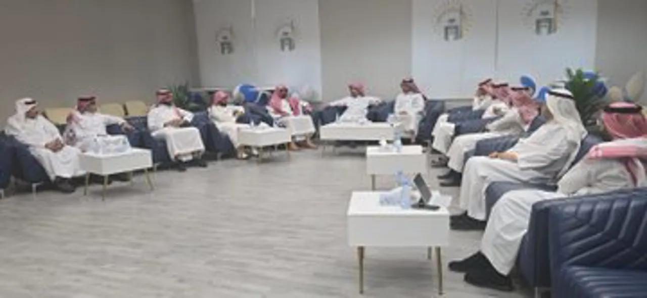 إقامة ورشة عمل بعنوان (تعزيز الوعي الفكري) لقيادات كلية العلوم يوم الثلاثاء 17-ربيع الأول-1447ه - 2