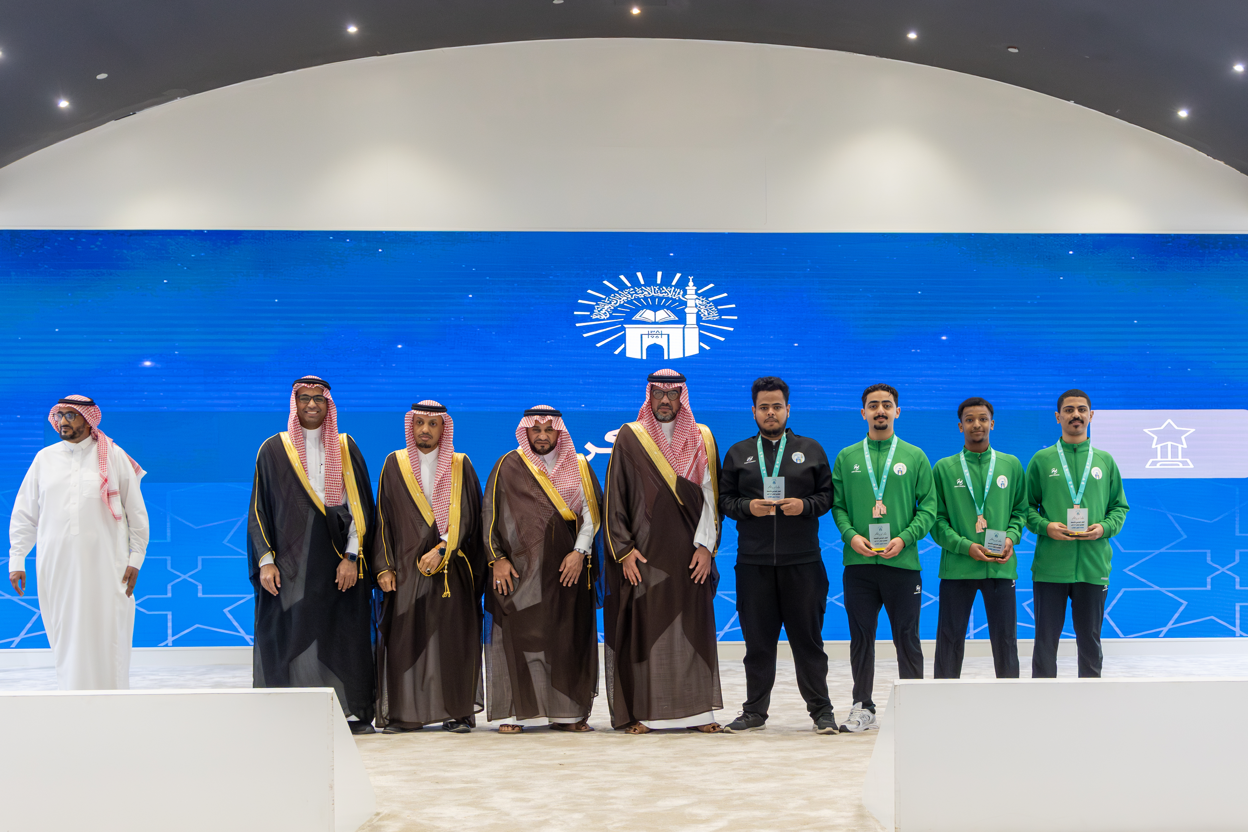 برعاية وحضور رئيس الجامعة الإسلامية.. عمادة شؤون الطلاب تقيم الحفل الختامي للأنشطة الطلابية للعام الجامعي 1447هـ - 9